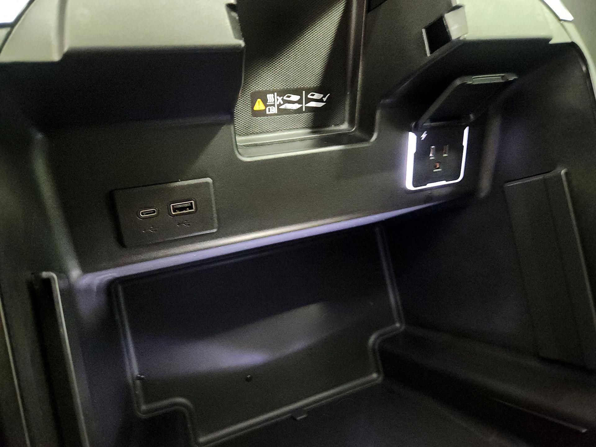 Thumbnail: 2024 Chevrolet Silverado 1500 - 18