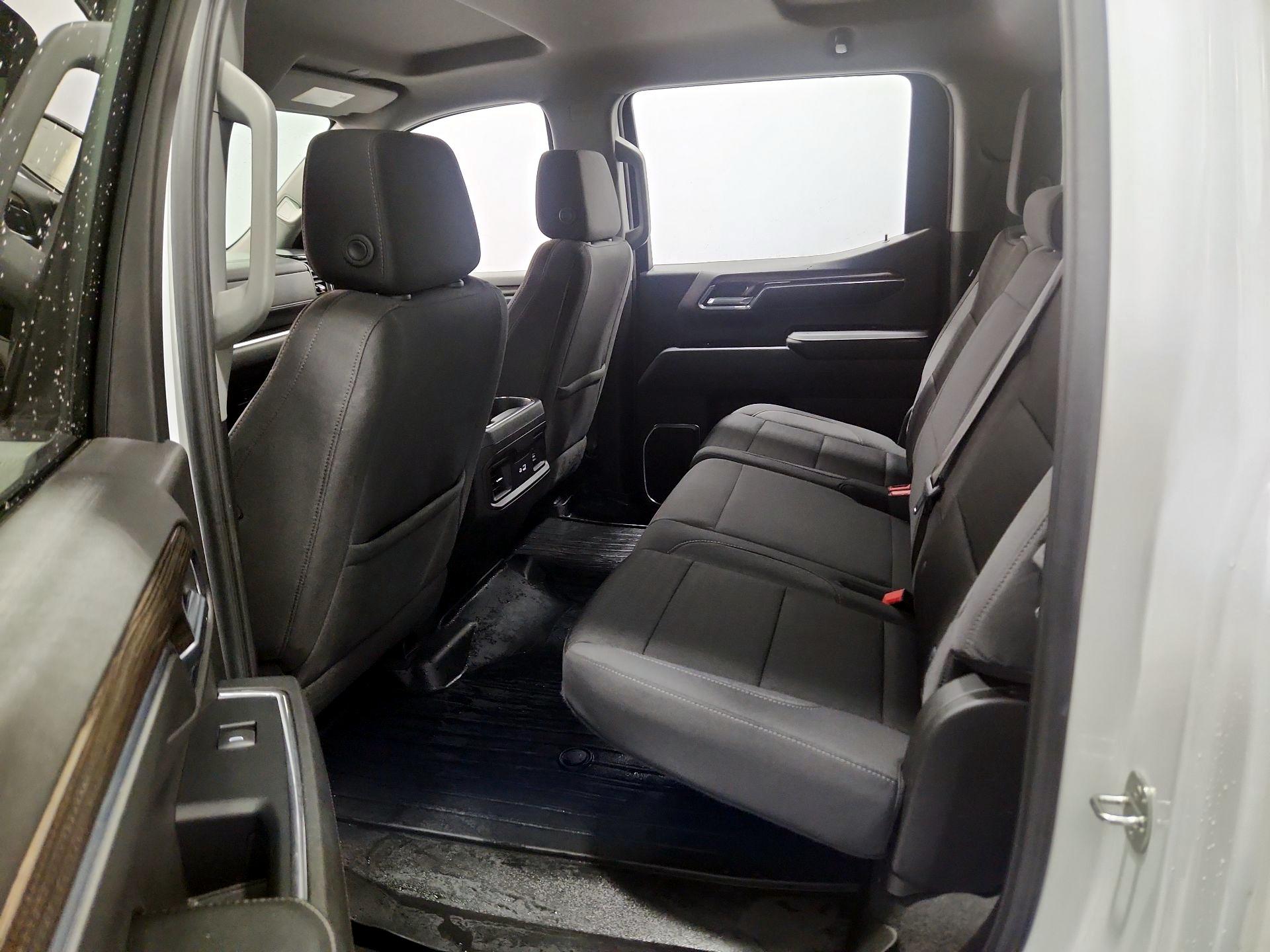 Thumbnail: 2024 Chevrolet Silverado 1500 - 19