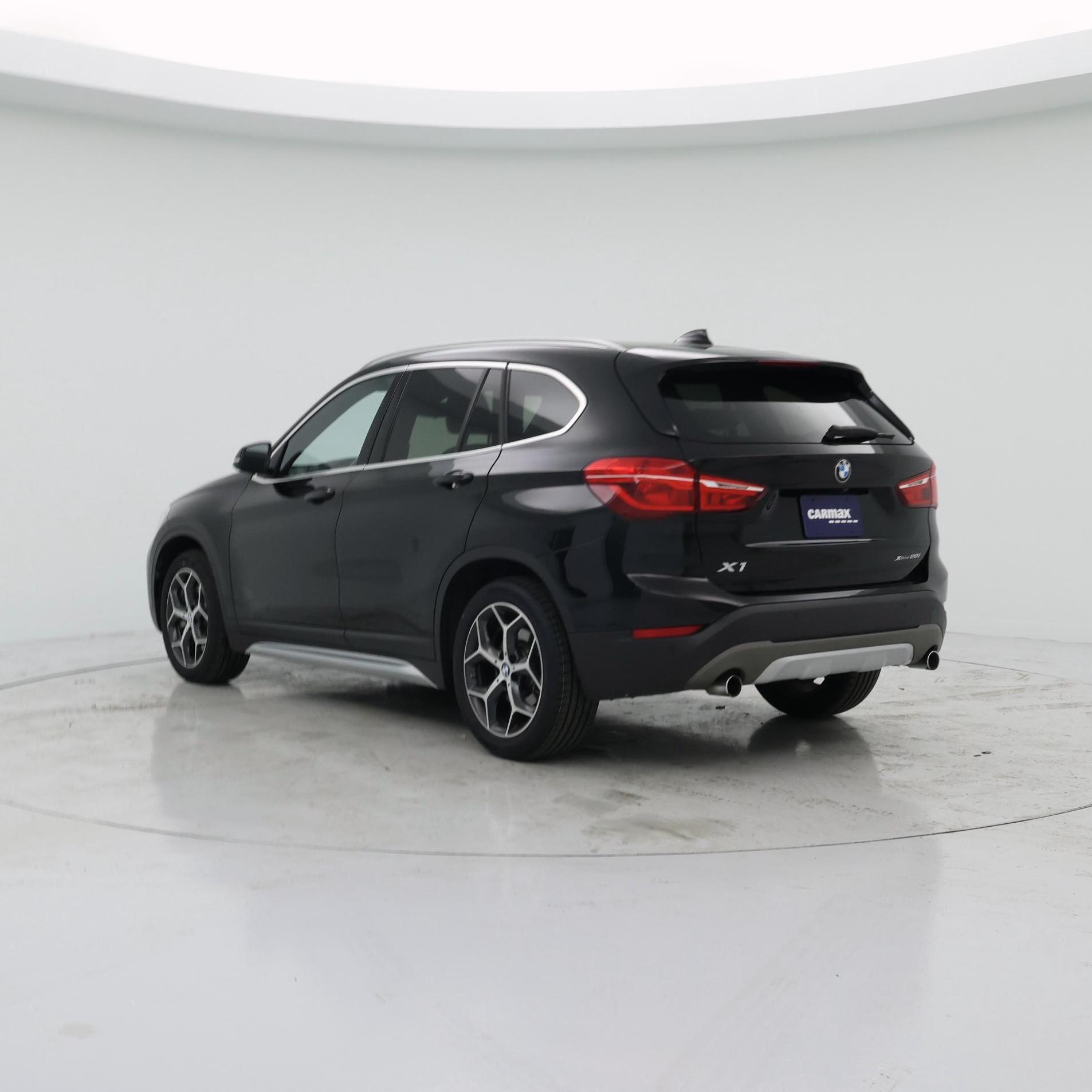 Thumbnail: 2019 BMW X1 - 2