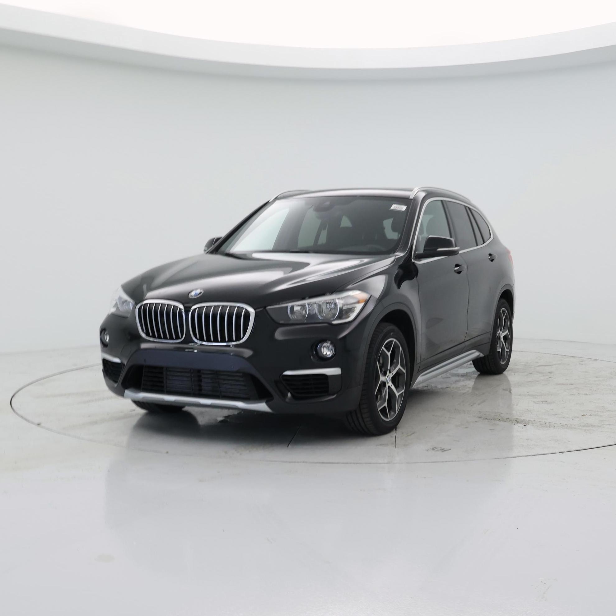 Thumbnail: 2019 BMW X1 - 4