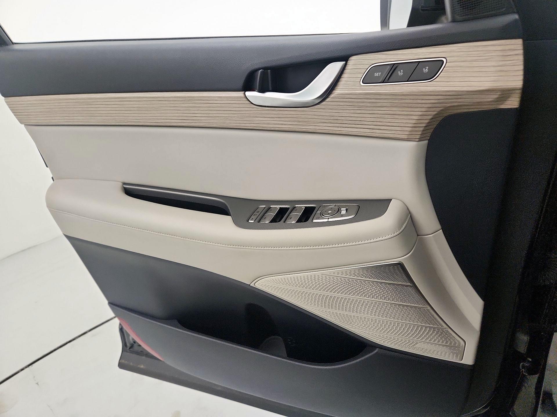 Thumbnail: 2022 Hyundai Palisade - 12