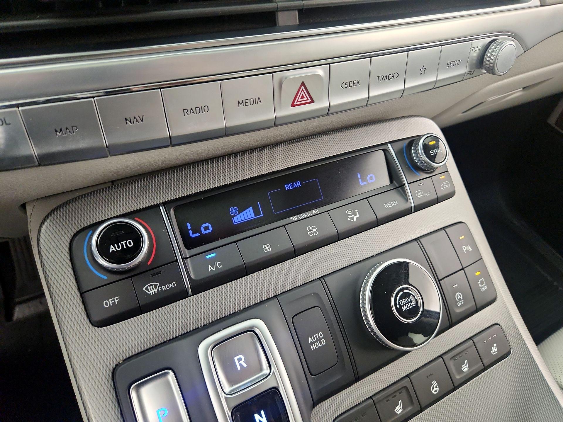 Thumbnail: 2022 Hyundai Palisade - 17