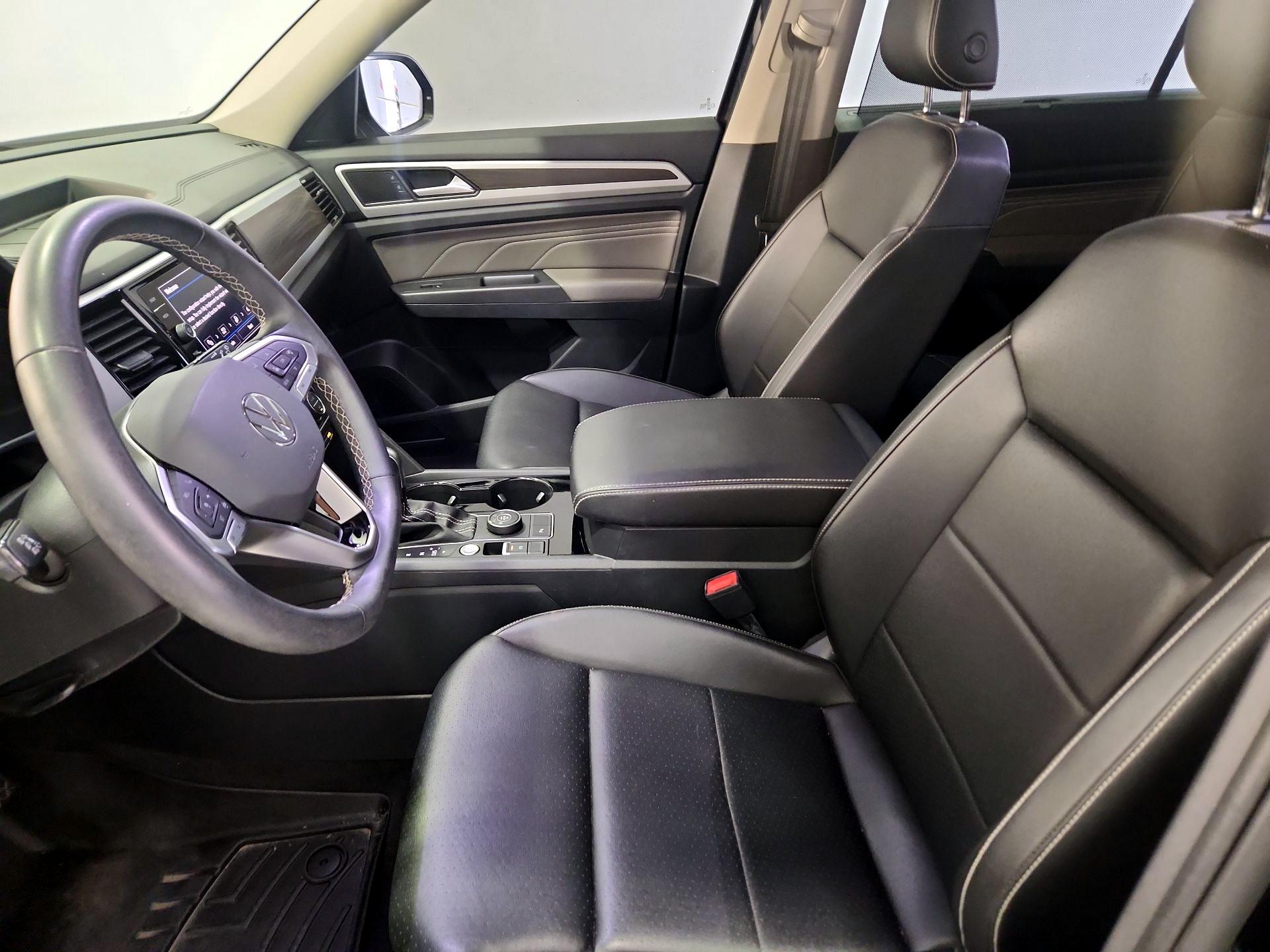 Thumbnail: 2023 Volkswagen Atlas - 11