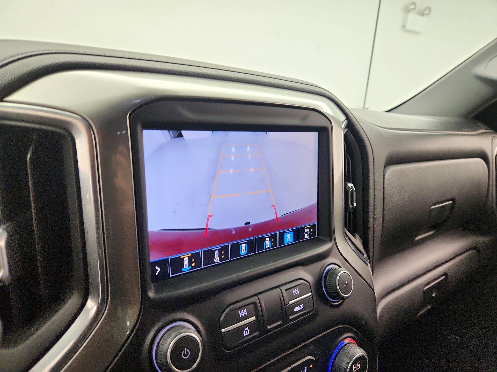 Thumbnail: 2020 Chevrolet Silverado 1500 - 15