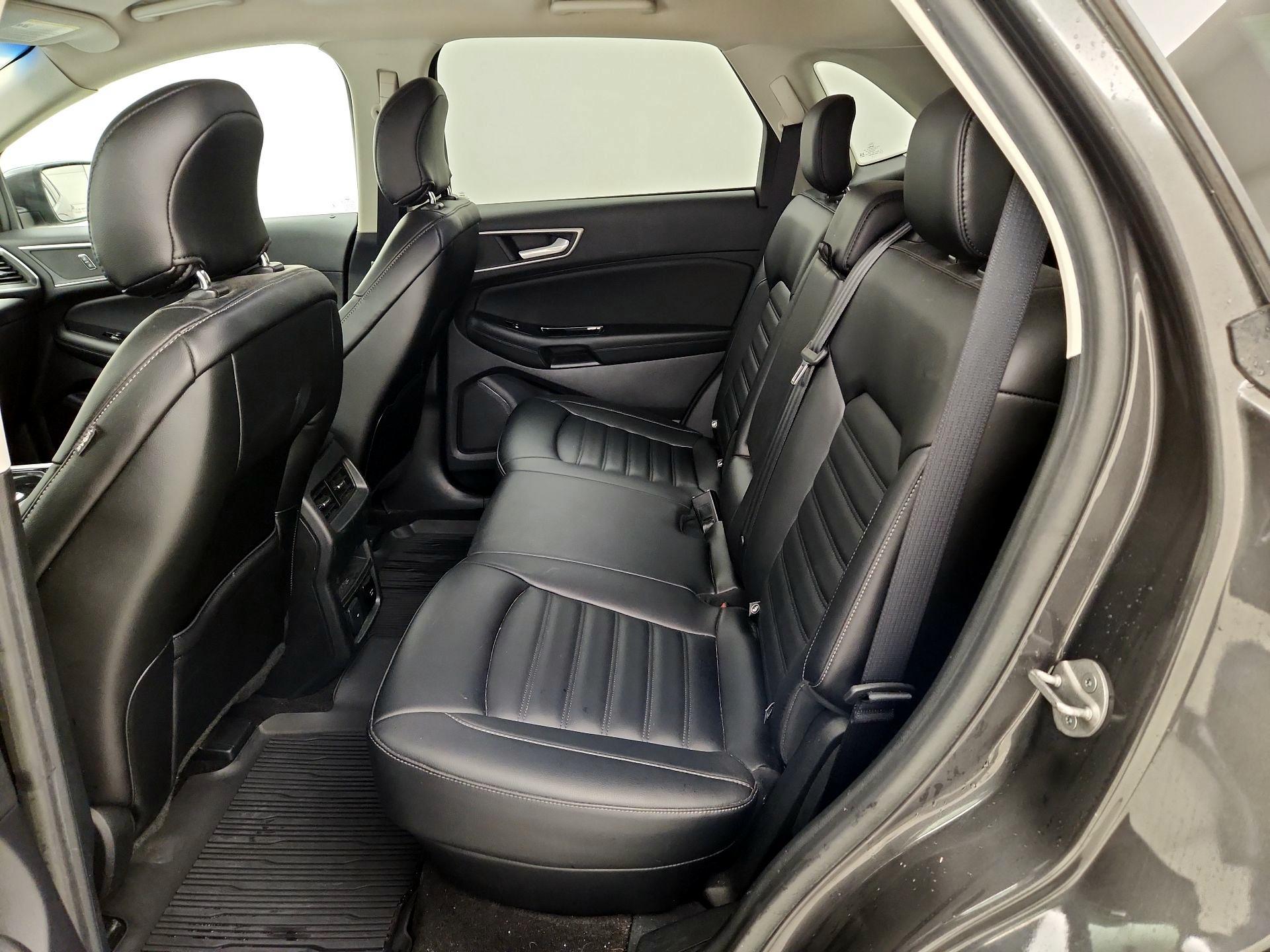 Thumbnail: 2019 Ford Edge - 19