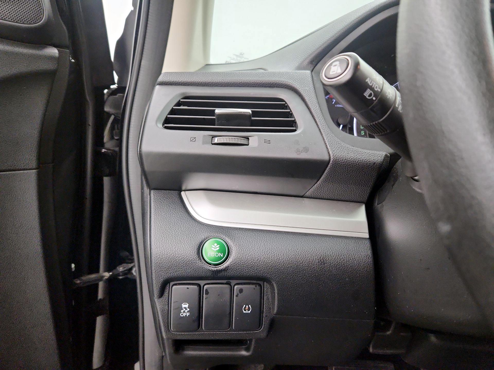 Thumbnail: 2016 Honda CR-V - 13