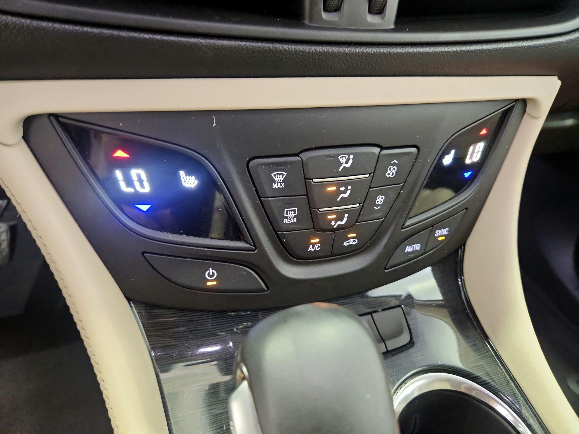 Thumbnail: 2017 Buick Envision - 16