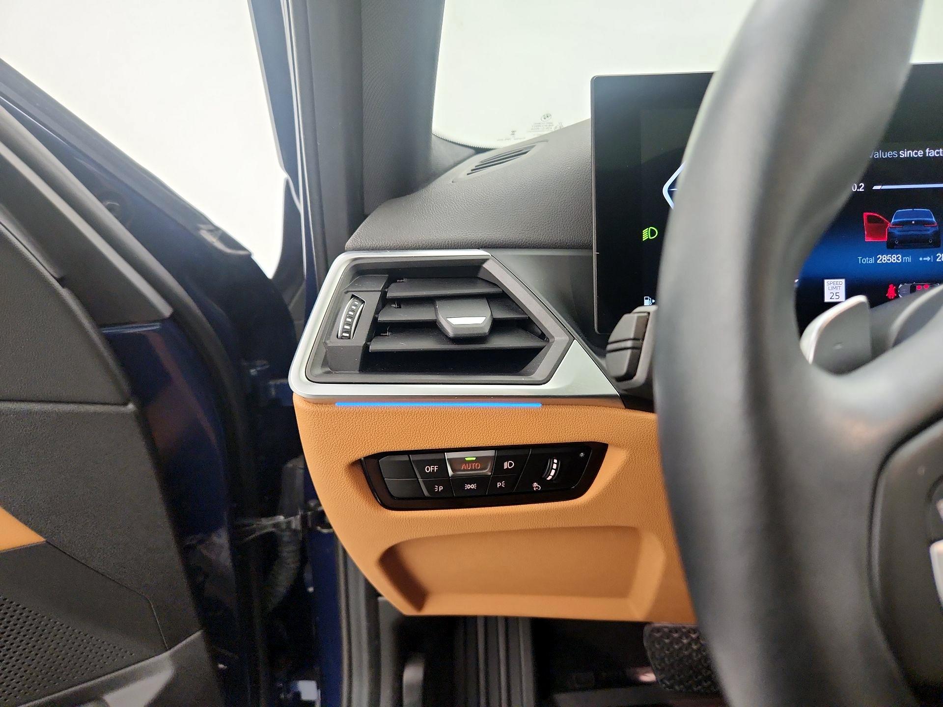 Thumbnail: 2024 BMW 3 Series - 13