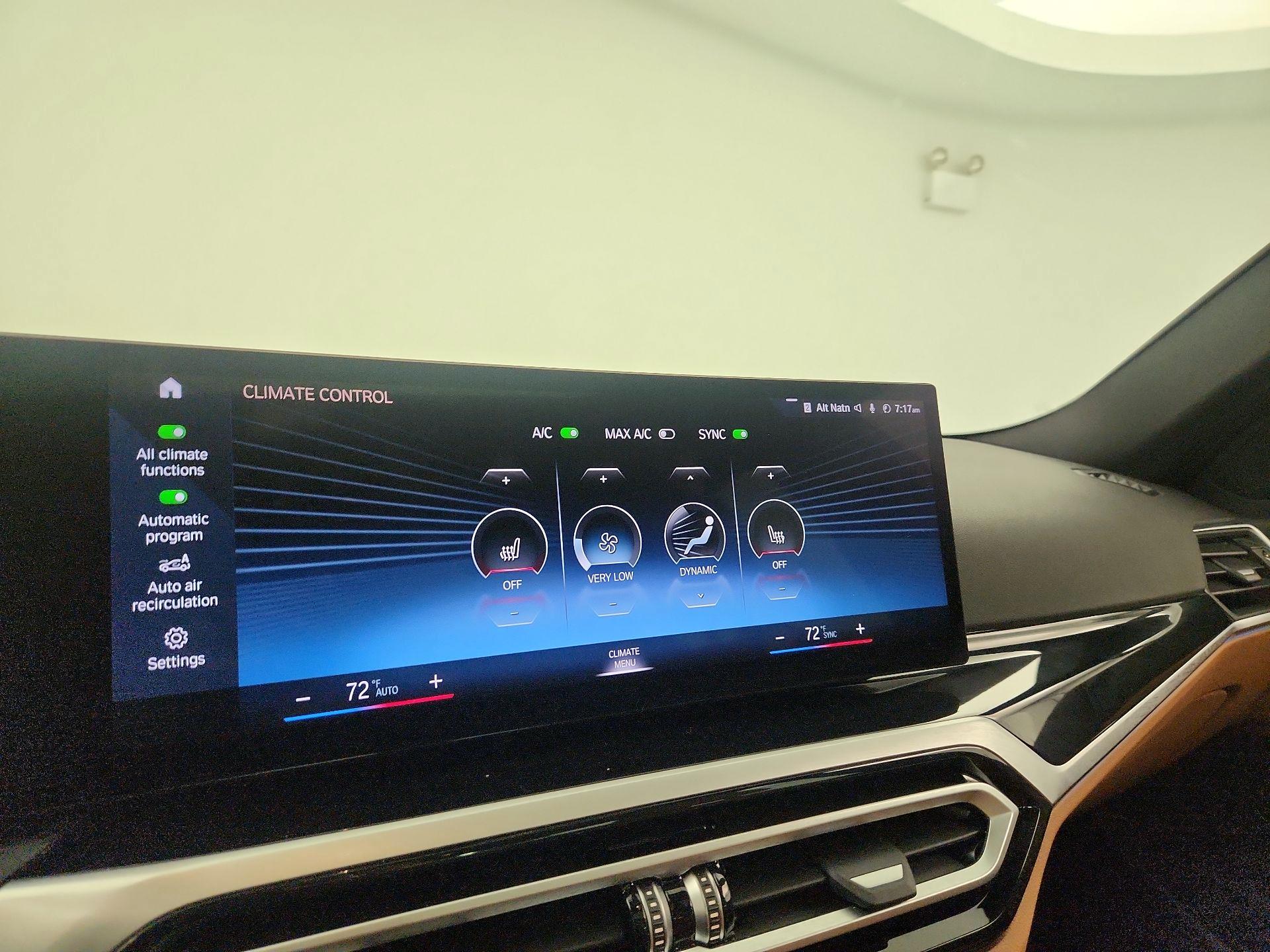 Thumbnail: 2024 BMW 3 Series - 17