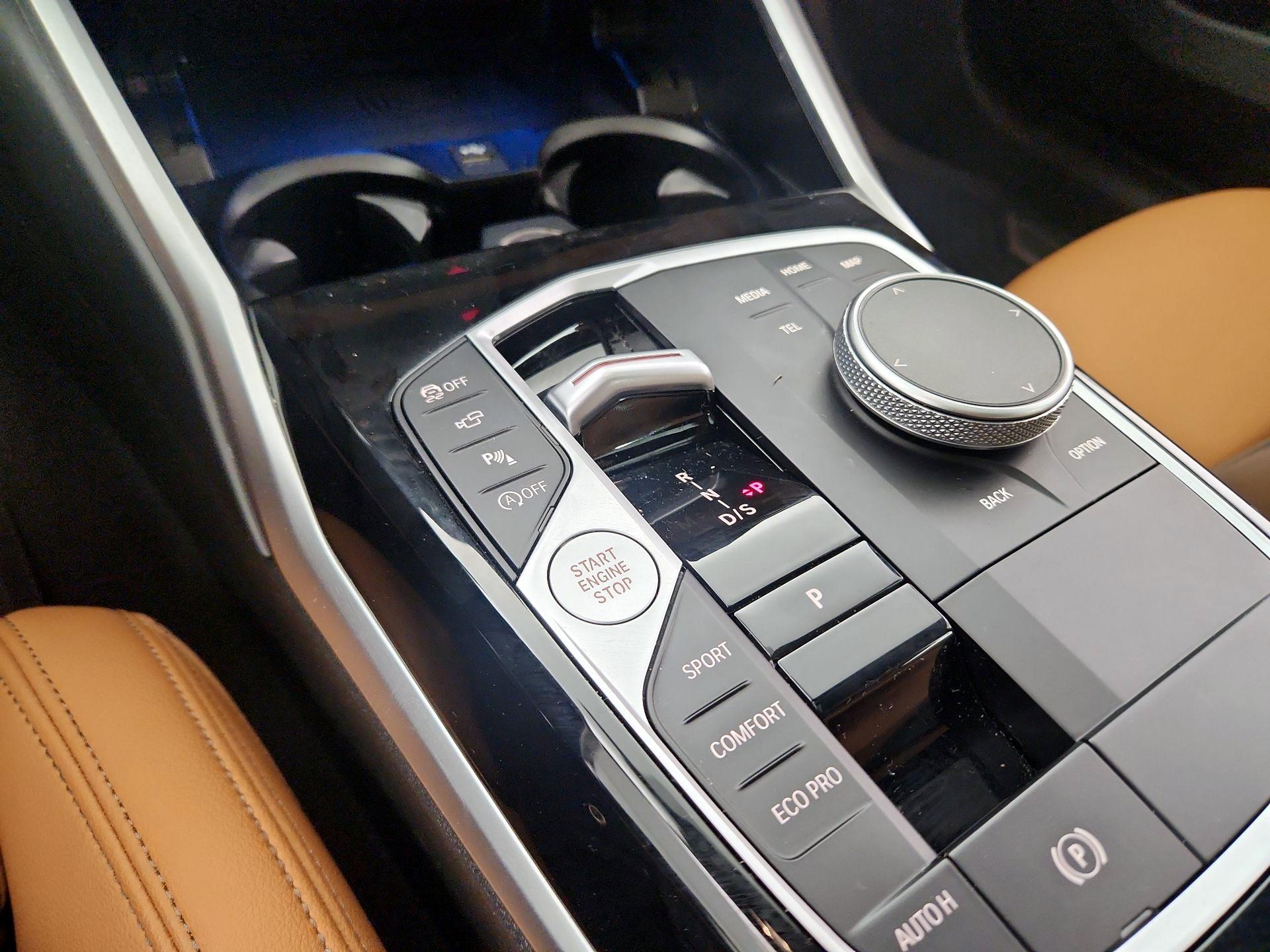 Thumbnail: 2024 BMW 3 Series - 18