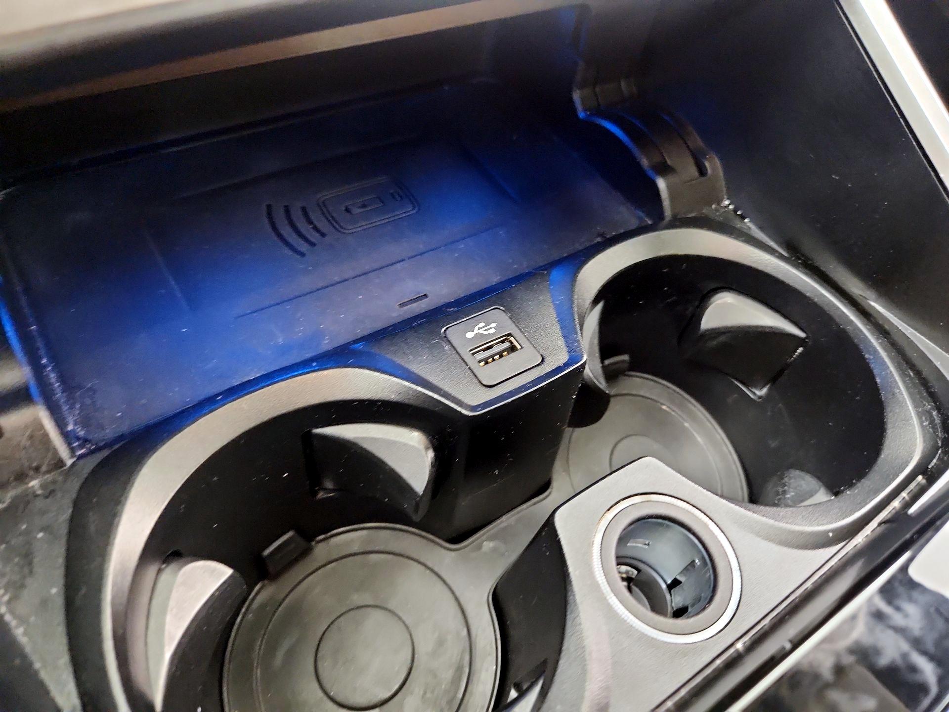 Thumbnail: 2024 BMW 3 Series - 19