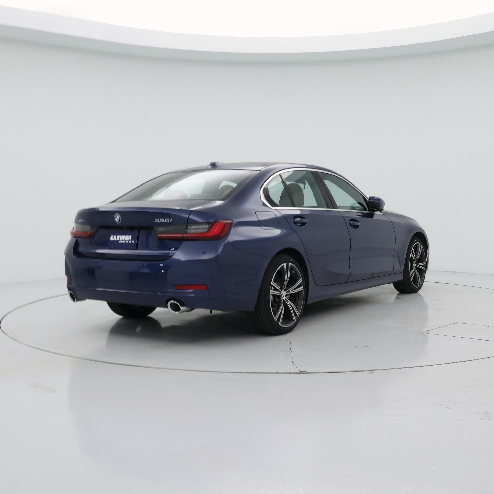 Thumbnail: 2024 BMW 3 Series - 8