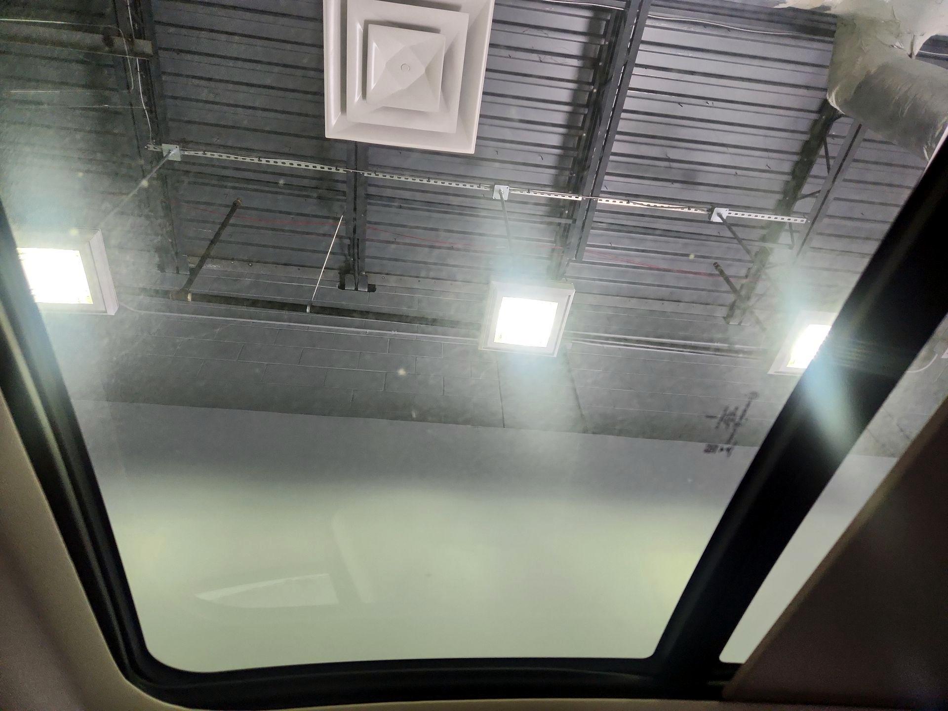 Thumbnail: 2020 Lincoln Aviator - 19