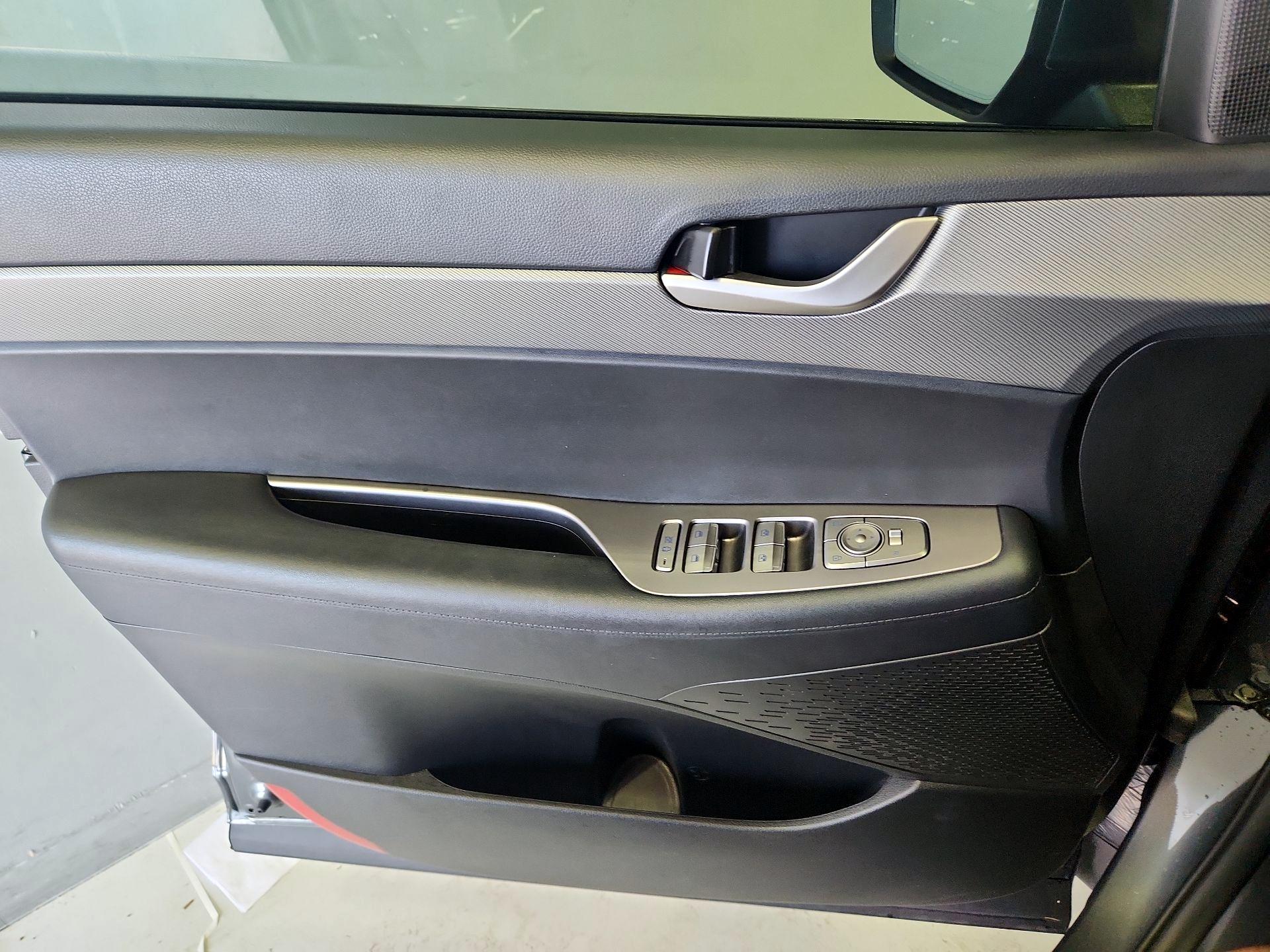 Thumbnail: 2023 Hyundai Palisade - 12