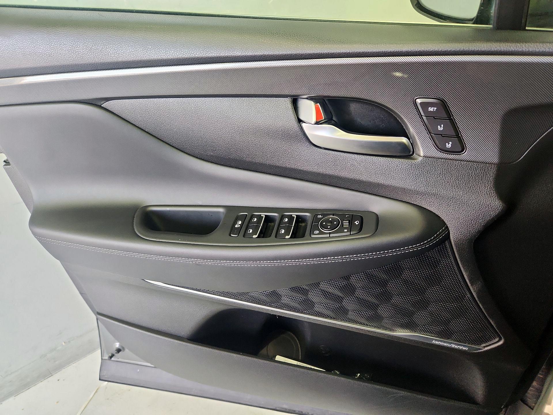 Thumbnail: 2022 Hyundai Santa Fe - 12