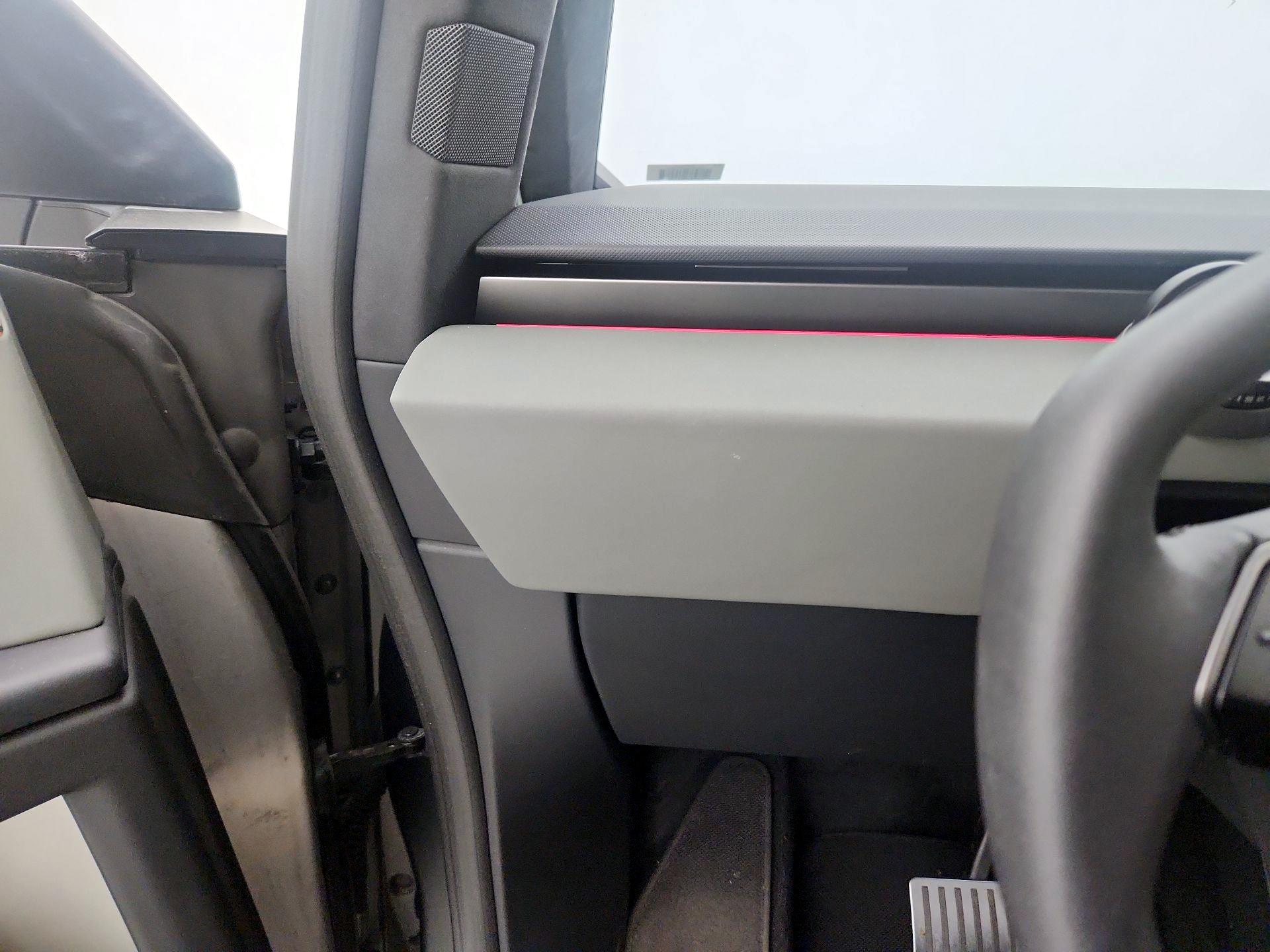 Thumbnail: 2025 Tesla Cybertruck - 13