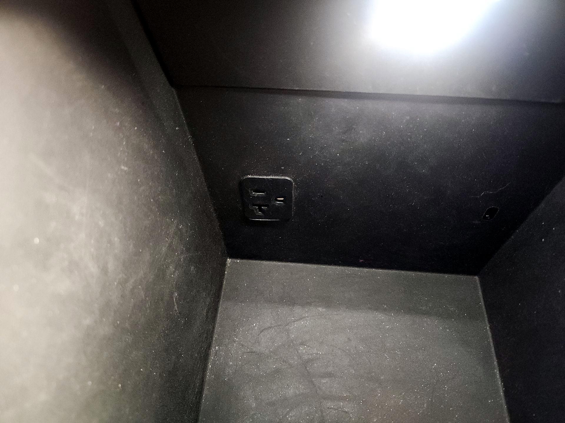 Thumbnail: 2025 Tesla Cybertruck - 19