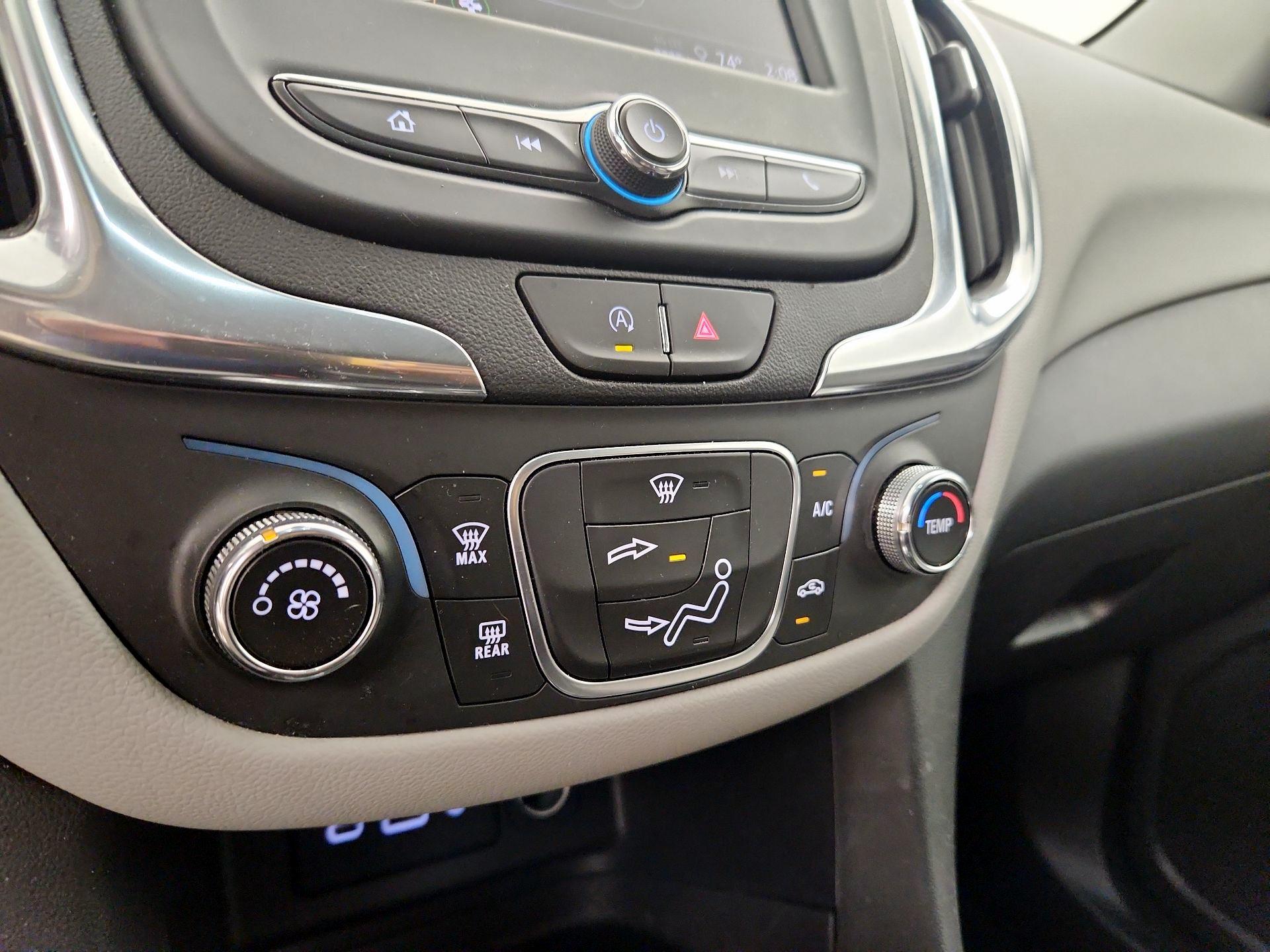 Thumbnail: 2024 Chevrolet Equinox - 16