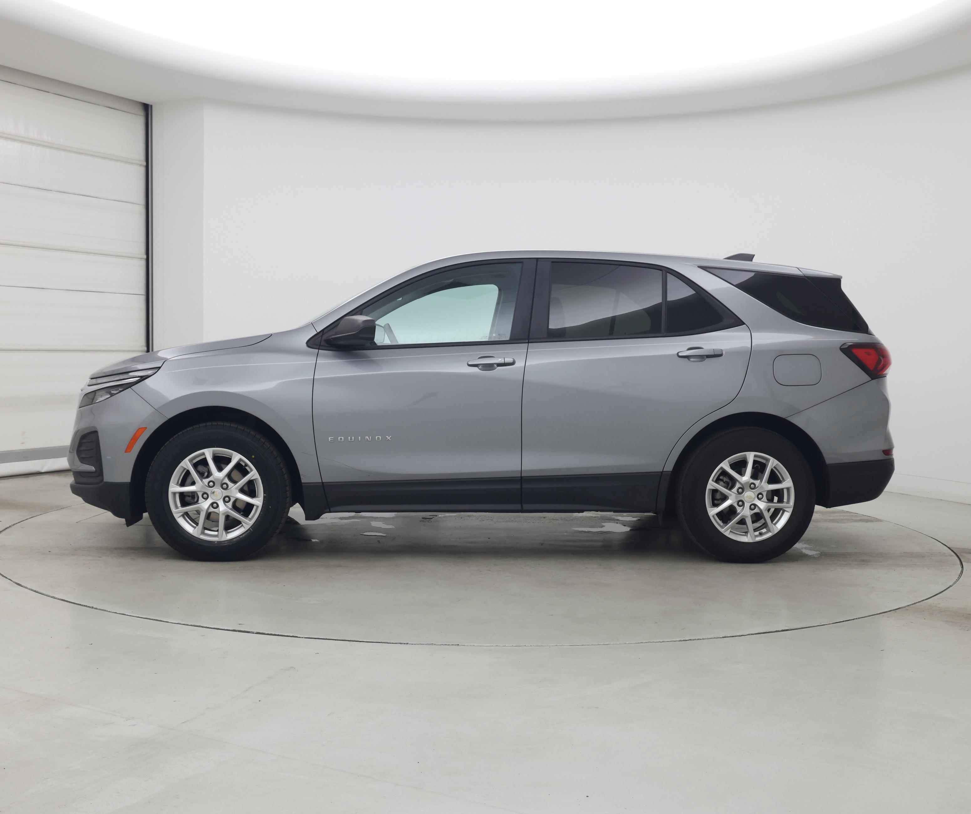 Thumbnail: 2024 Chevrolet Equinox - 3