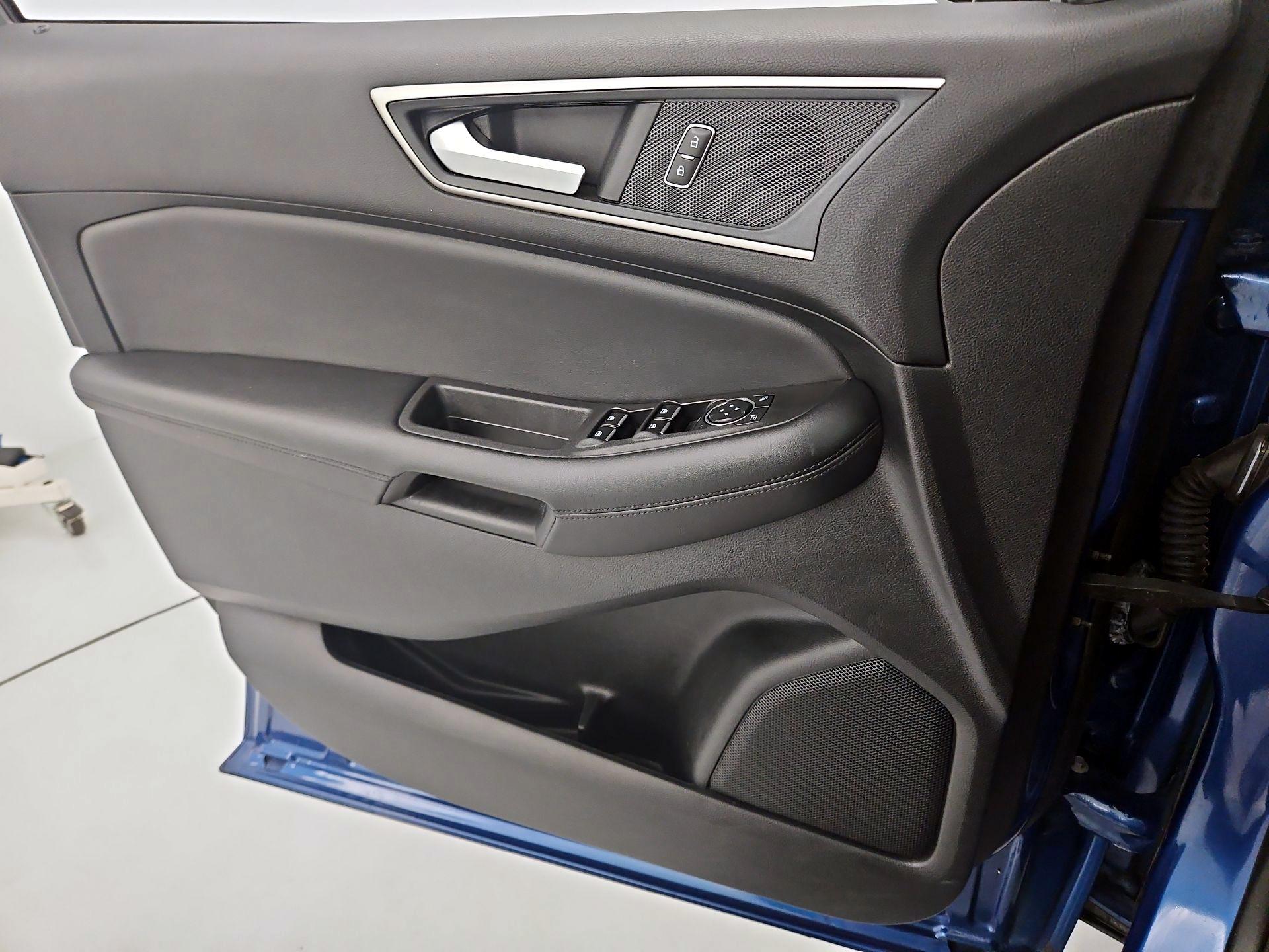 Thumbnail: 2024 Ford Edge - 12