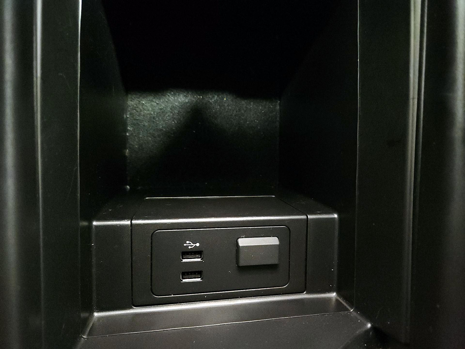 Thumbnail: 2023 Mazda CX-9 - 18