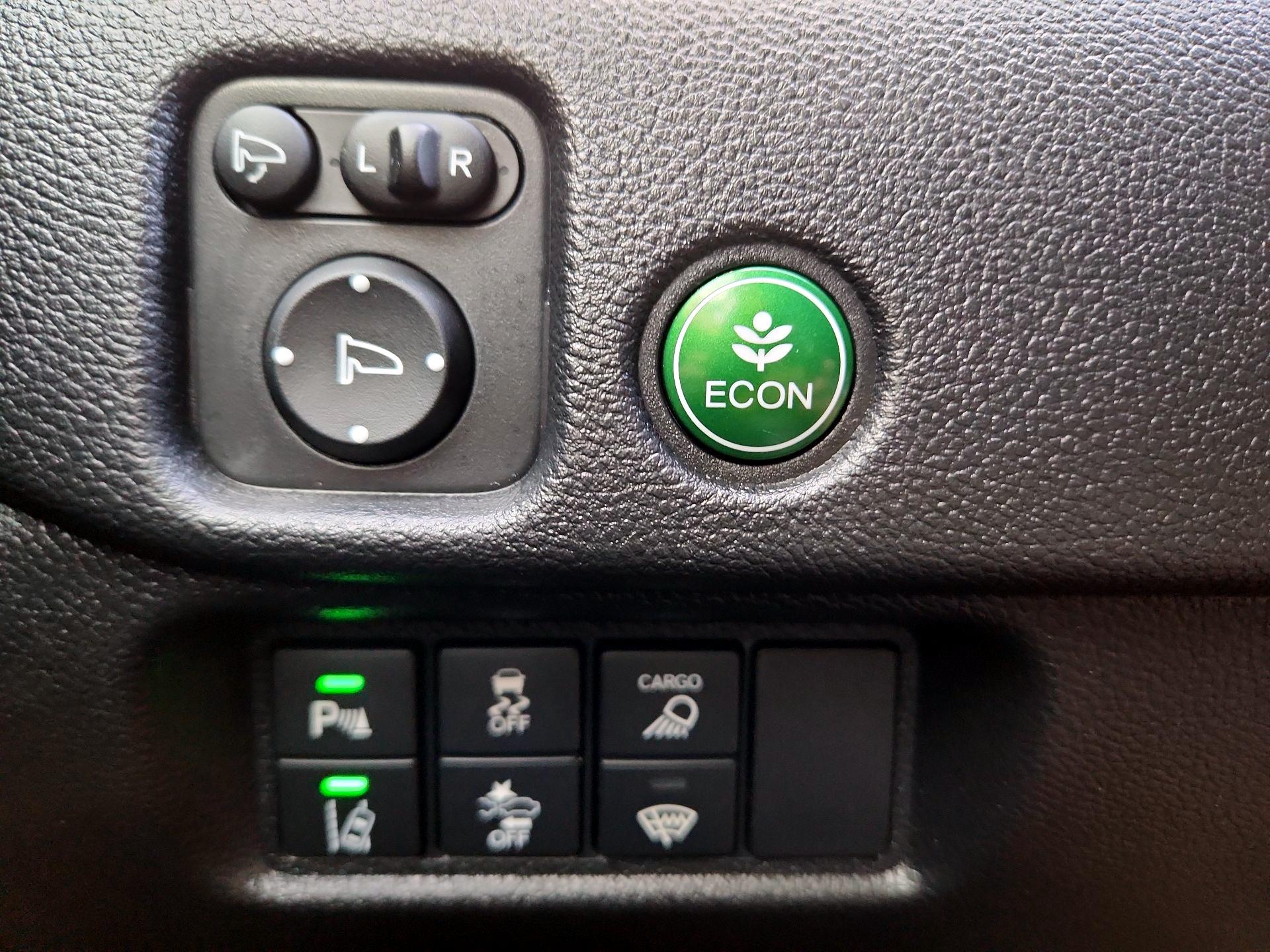 Thumbnail: 2025 Honda Ridgeline - 13