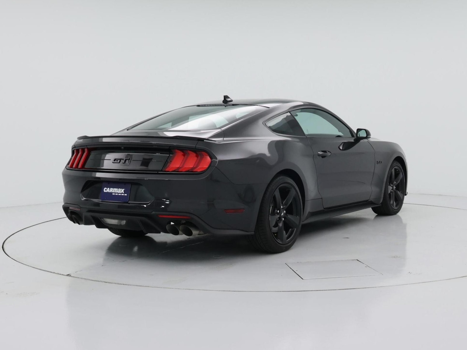 2022 Ford Mustang GT Premium - Photo 9
