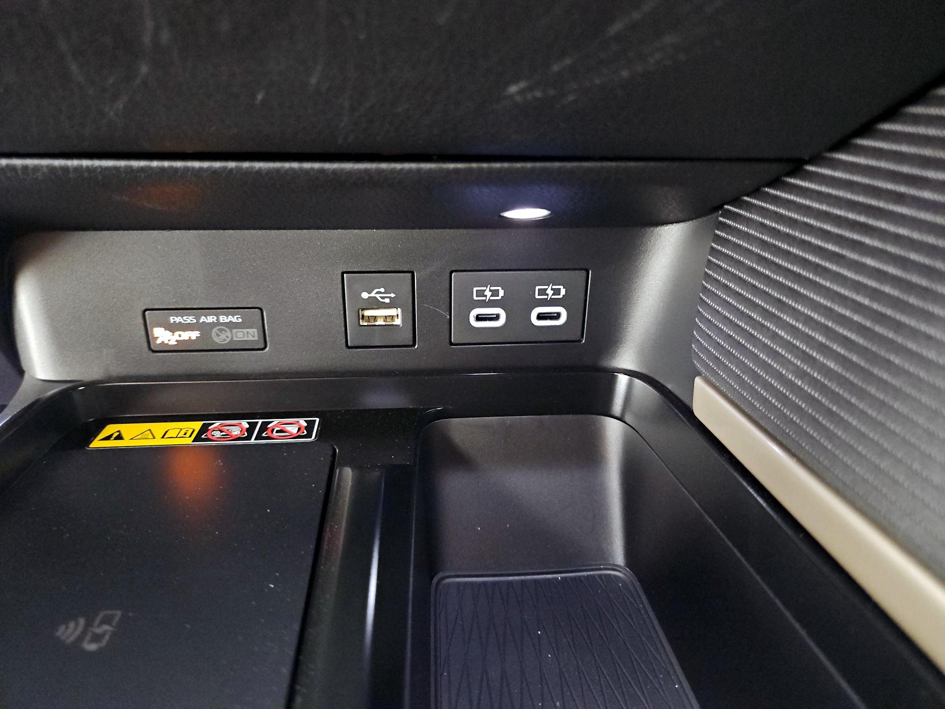 Thumbnail: 2026 Toyota Camry - 18
