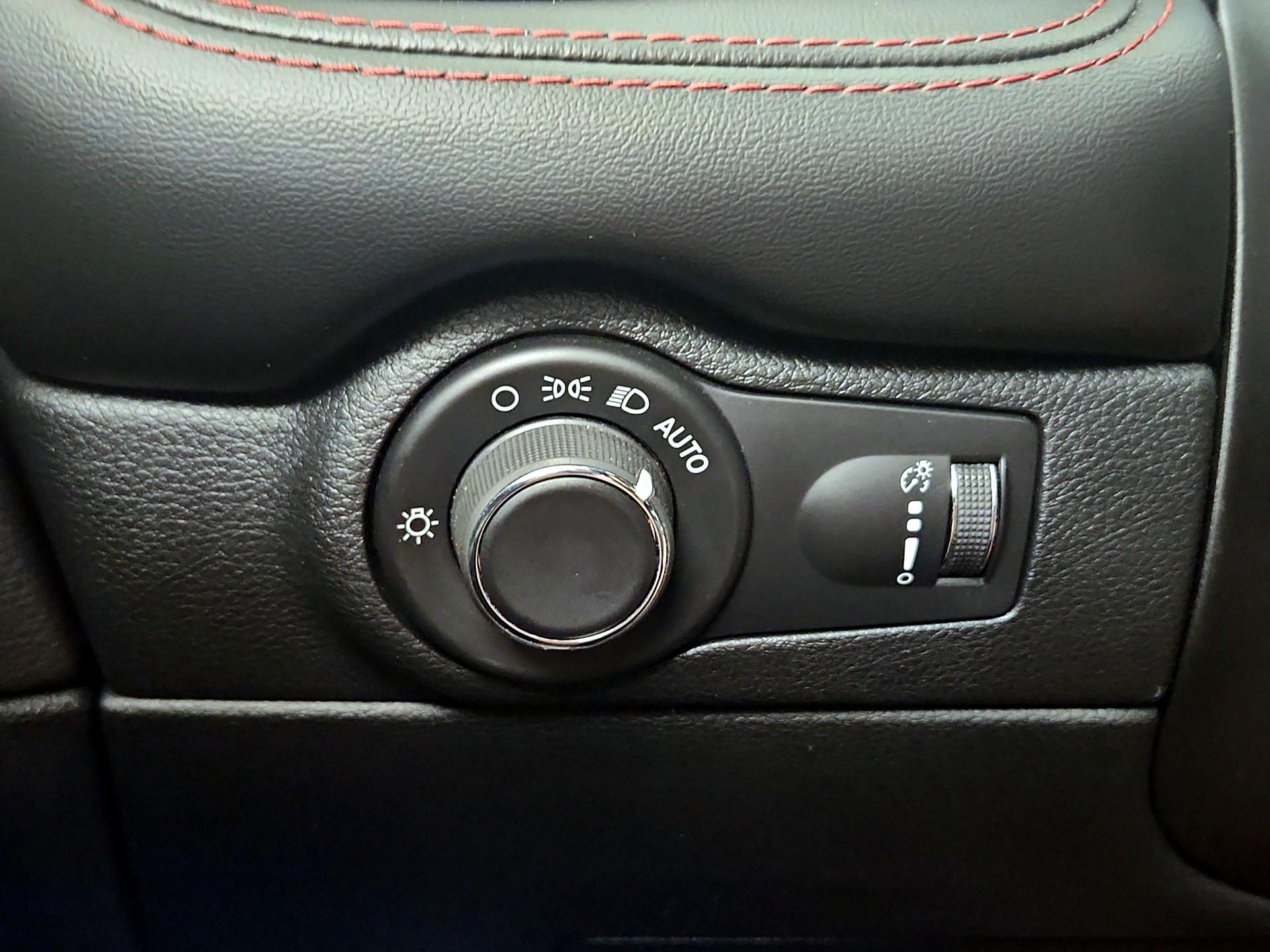 Thumbnail: 2024 Dodge Durango - 13