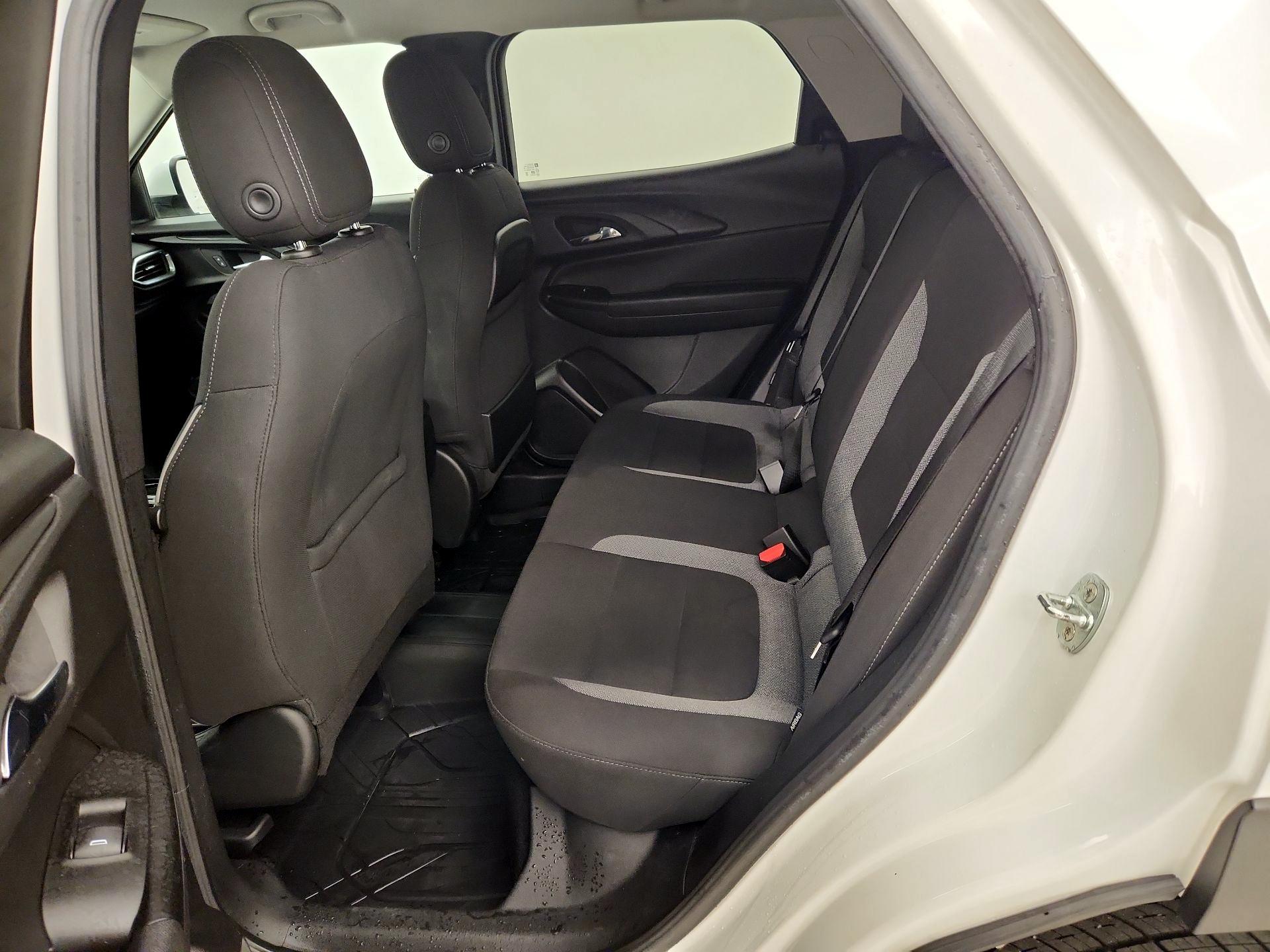 Thumbnail: 2022 Chevrolet TrailBlazer - 19