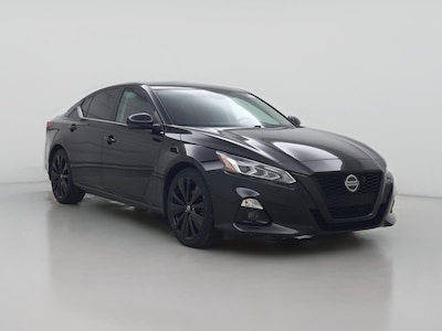 2022 Nissan Altima SR