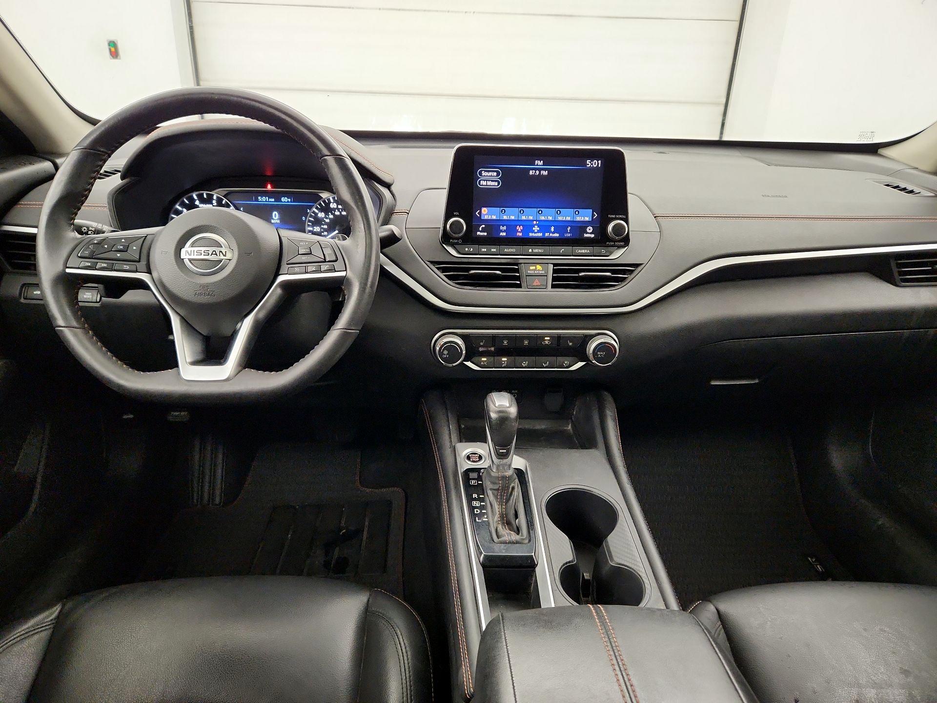 Thumbnail: 2022 Nissan Altima - 9