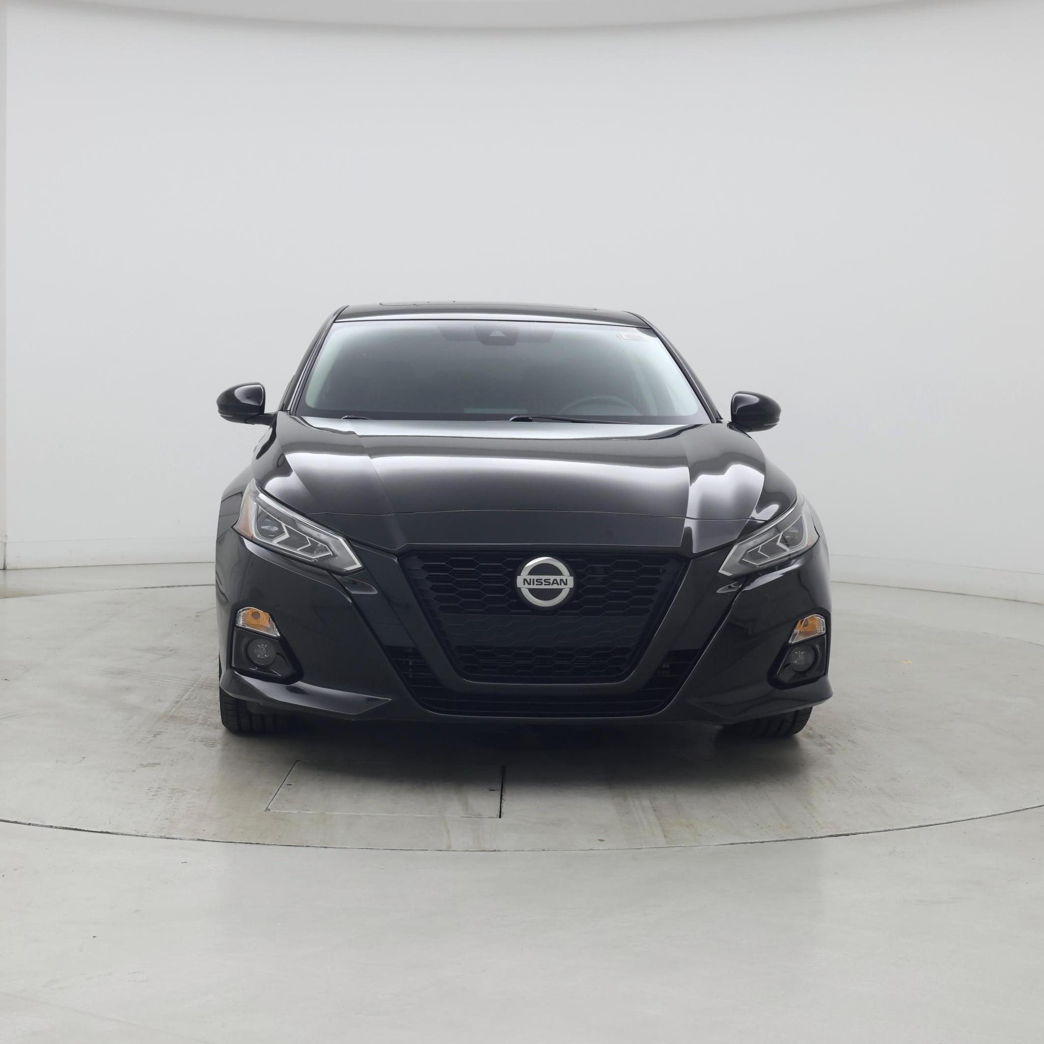 Thumbnail: 2022 Nissan Altima - 5