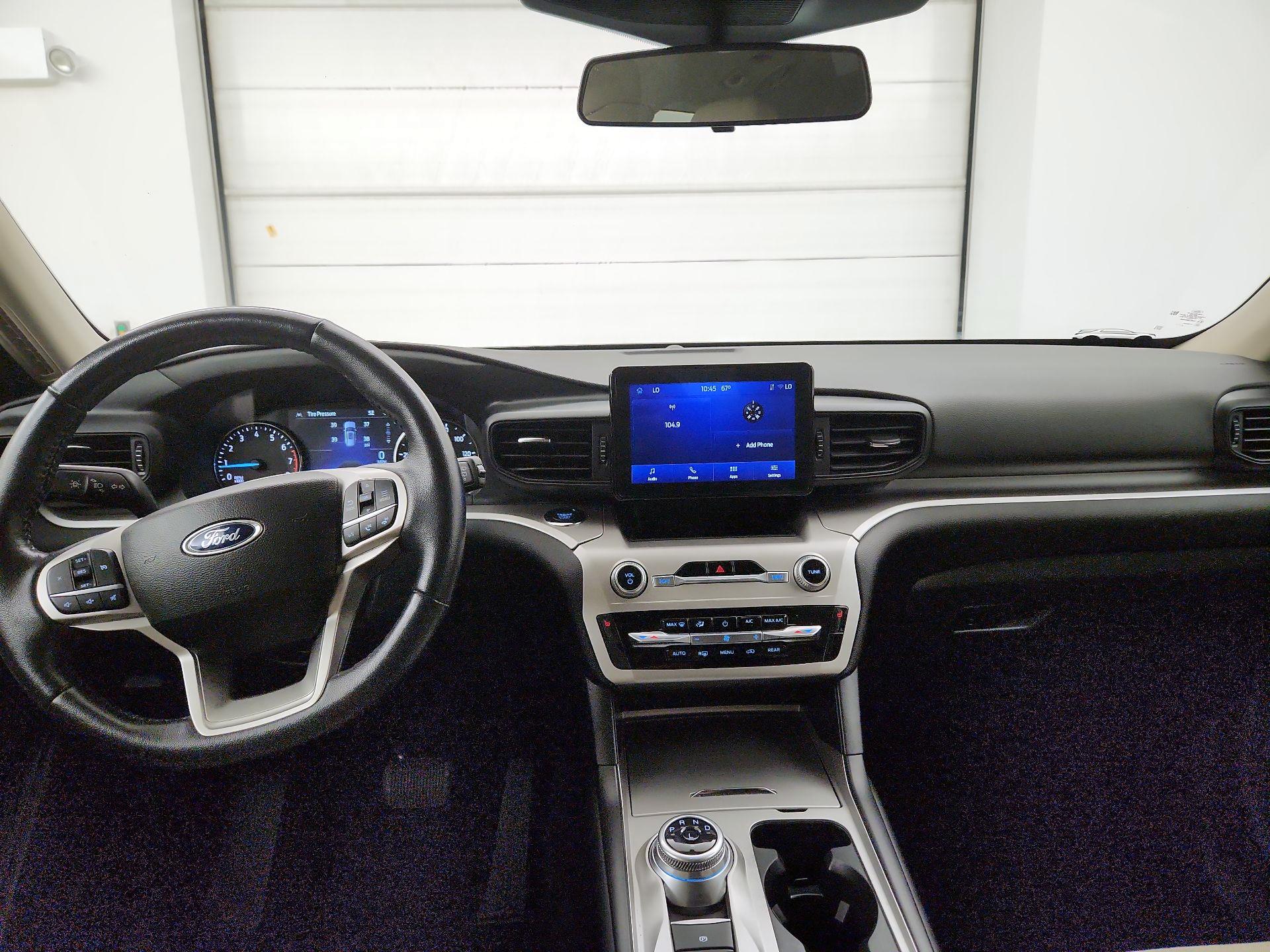 Thumbnail: 2022 Ford Explorer - 9