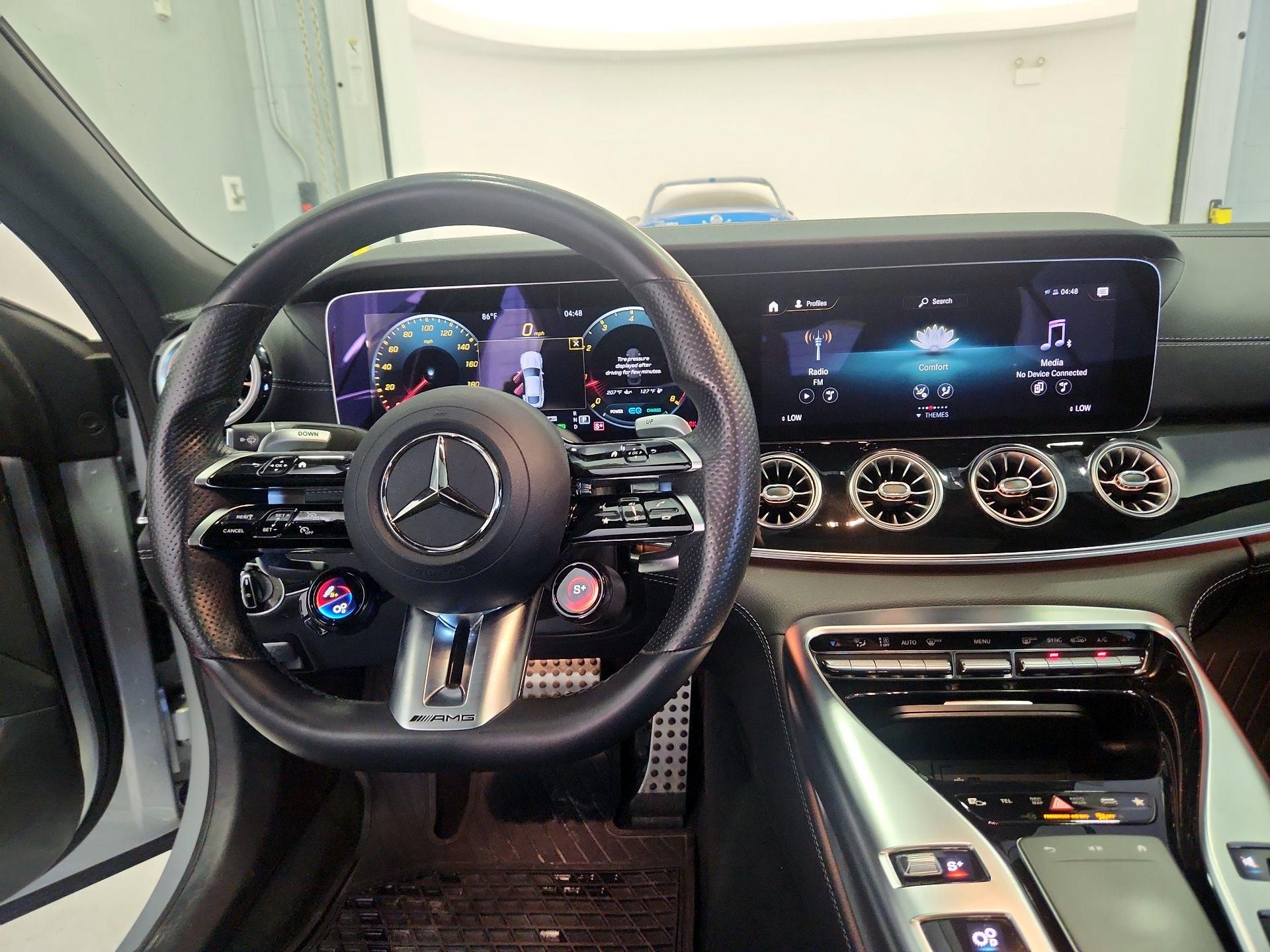 Thumbnail: 2022 Mercedes-Benz AMG GT - 9