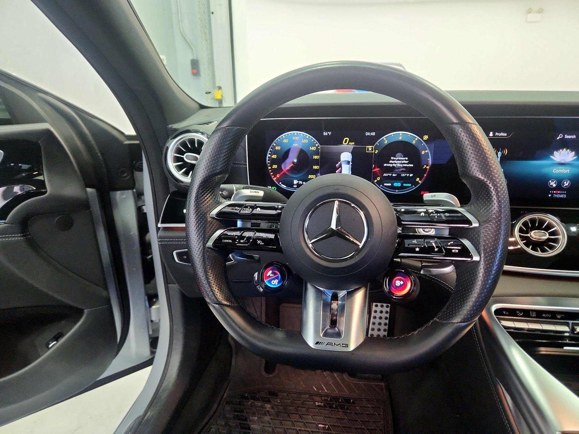 Thumbnail: 2022 Mercedes-Benz AMG GT - 10