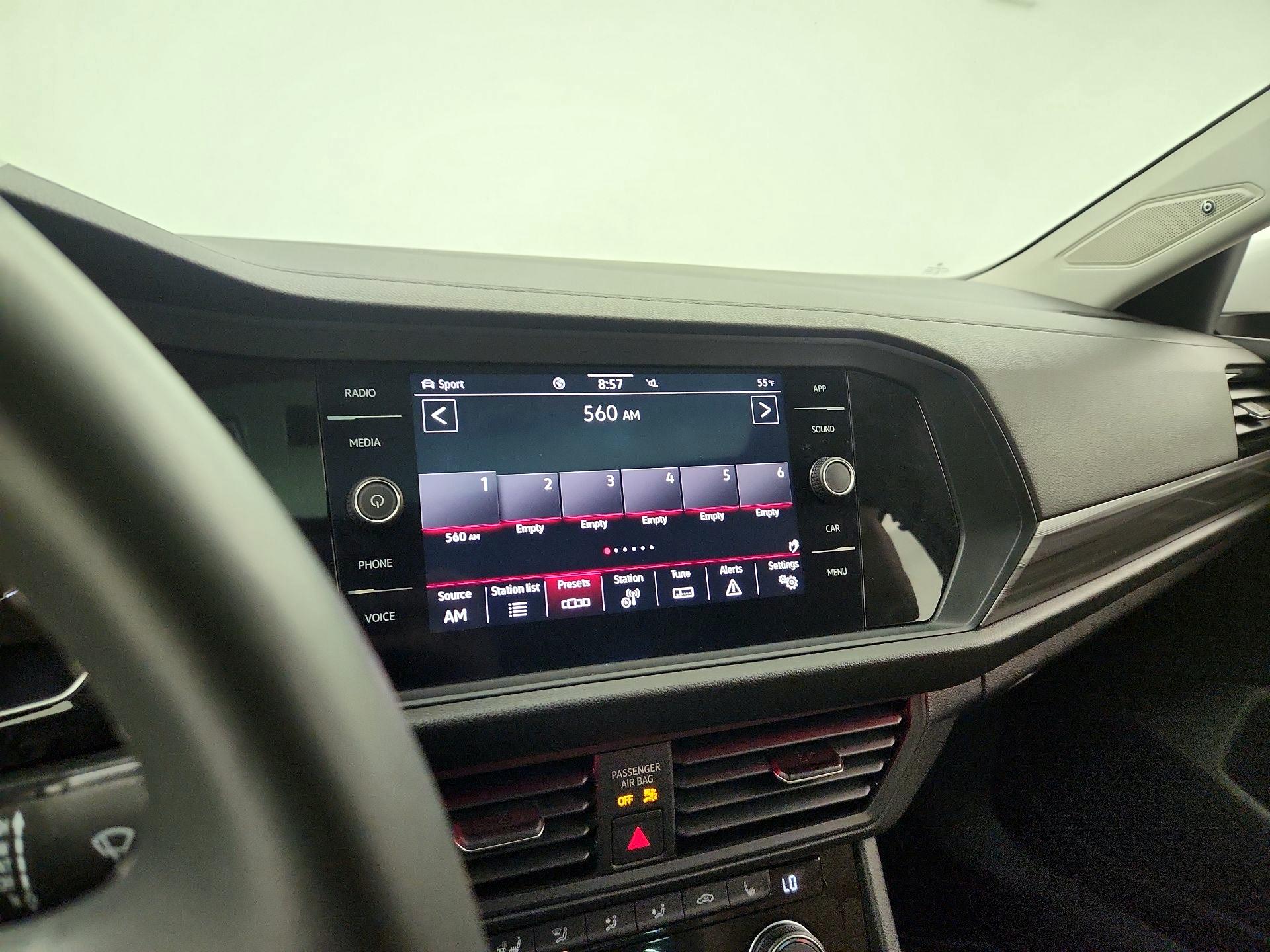 Thumbnail: 2021 Volkswagen Jetta - 15