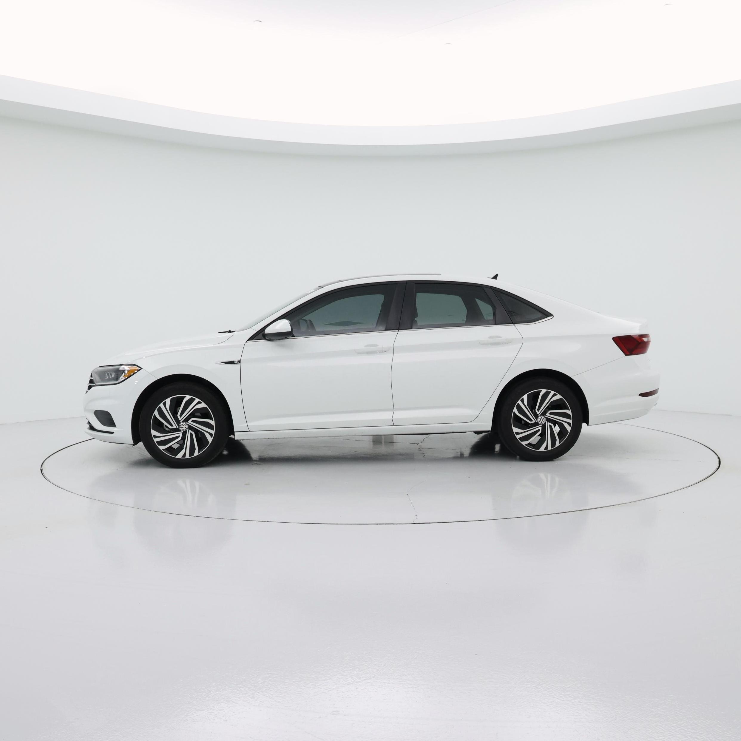 Thumbnail: 2021 Volkswagen Jetta - 3