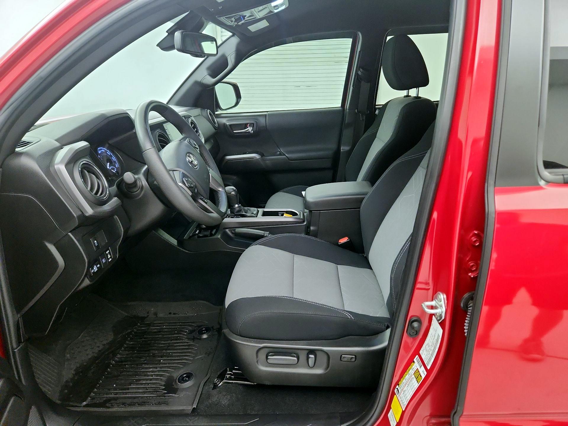 Thumbnail: 2023 Toyota Tacoma - 11