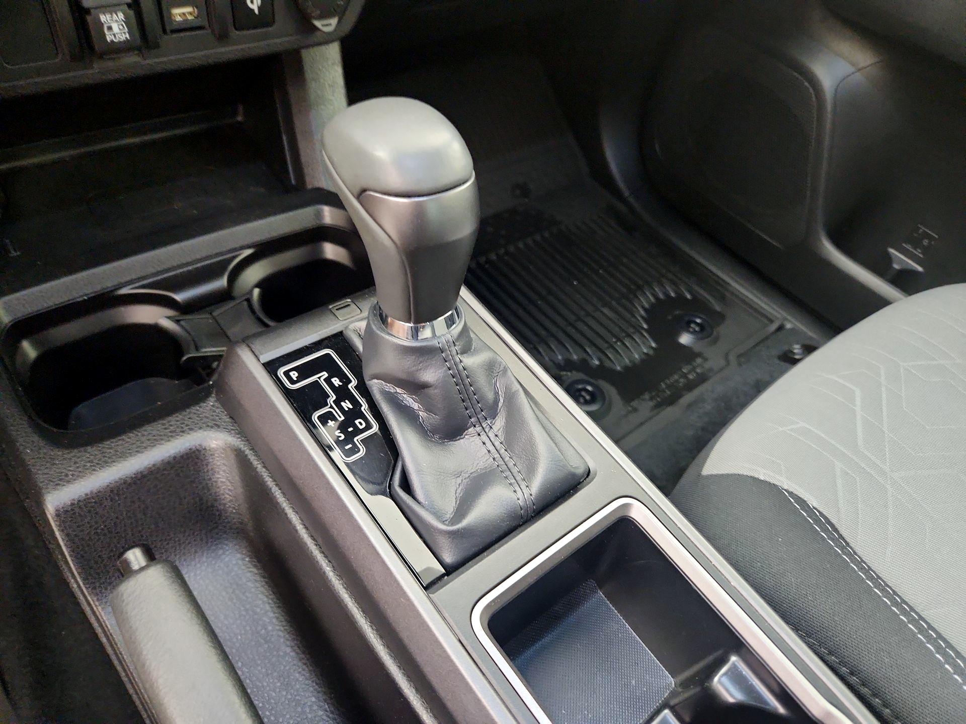 Thumbnail: 2023 Toyota Tacoma - 17