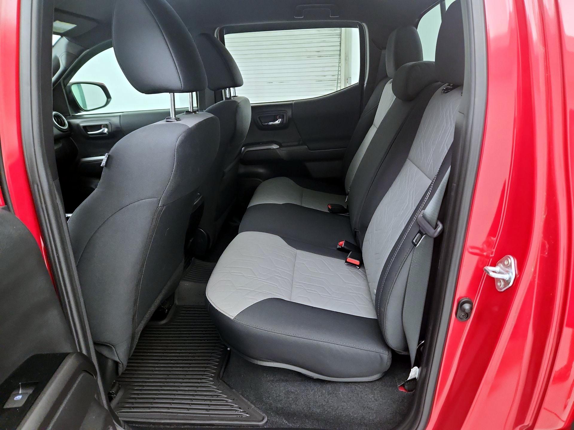 Thumbnail: 2023 Toyota Tacoma - 19