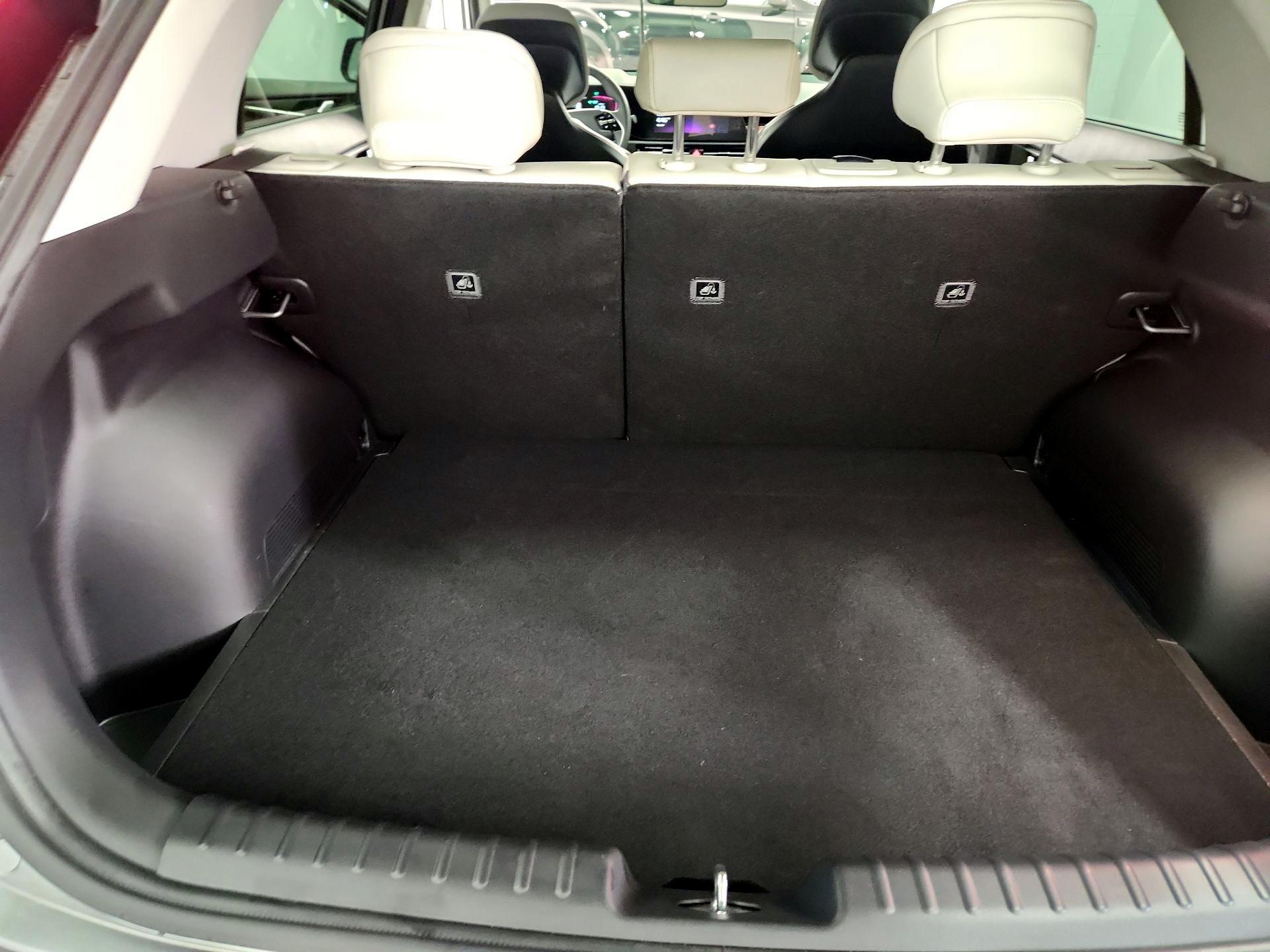 Thumbnail: 2024 Kia Niro - 20