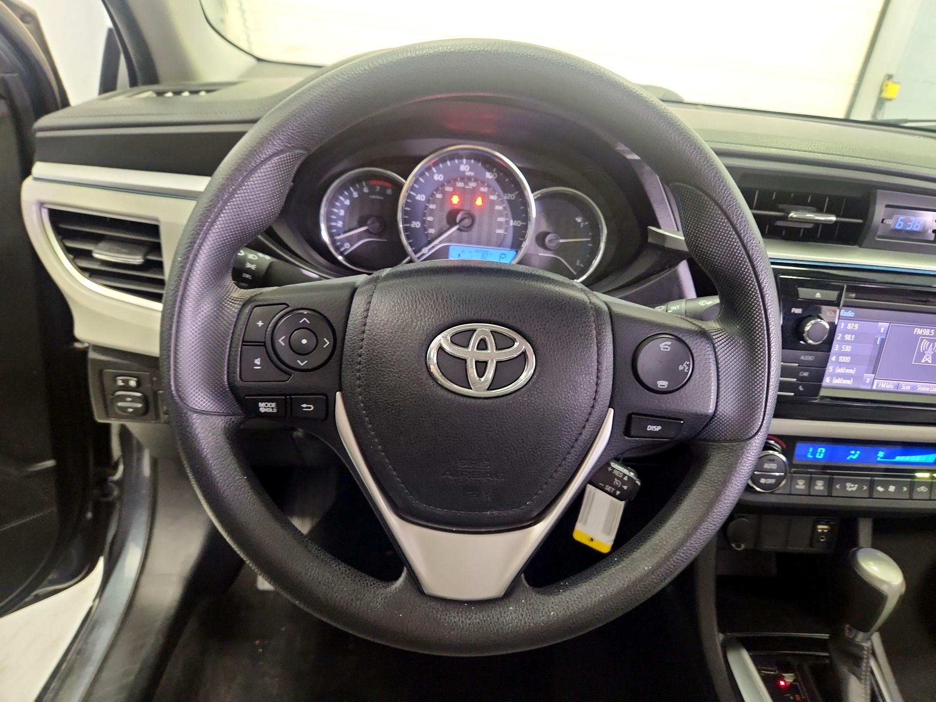Thumbnail: 2016 Toyota Corolla - 10