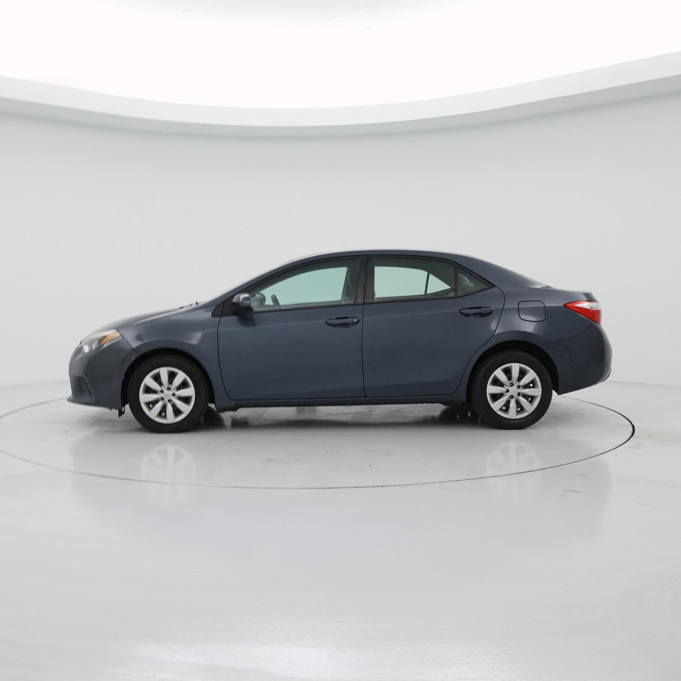 Thumbnail: 2016 Toyota Corolla - 3