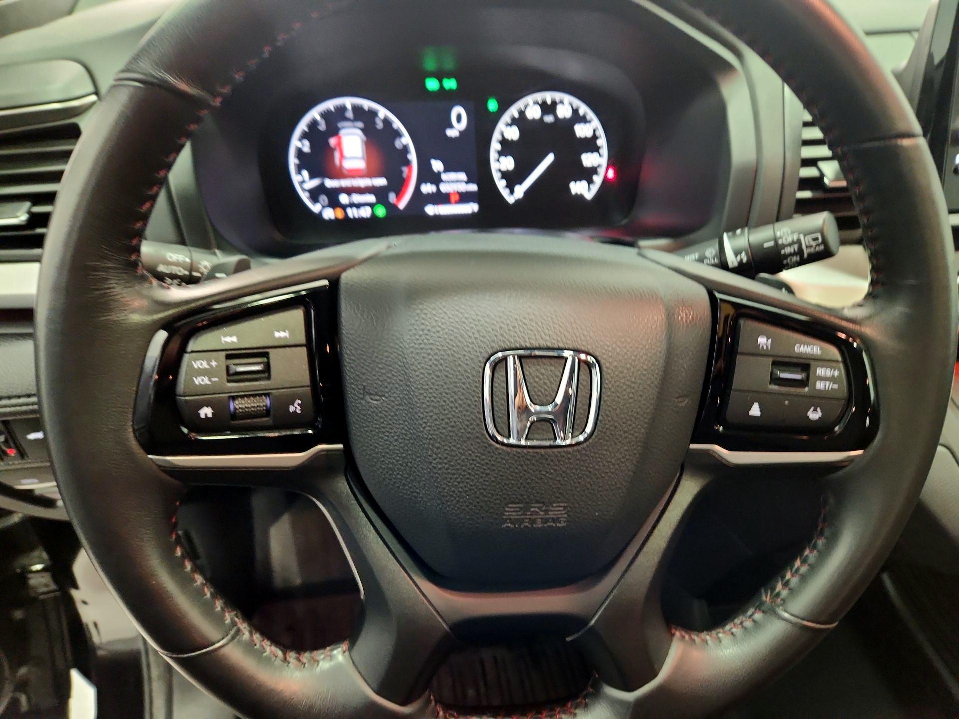 Thumbnail: 2025 Honda Odyssey - 10