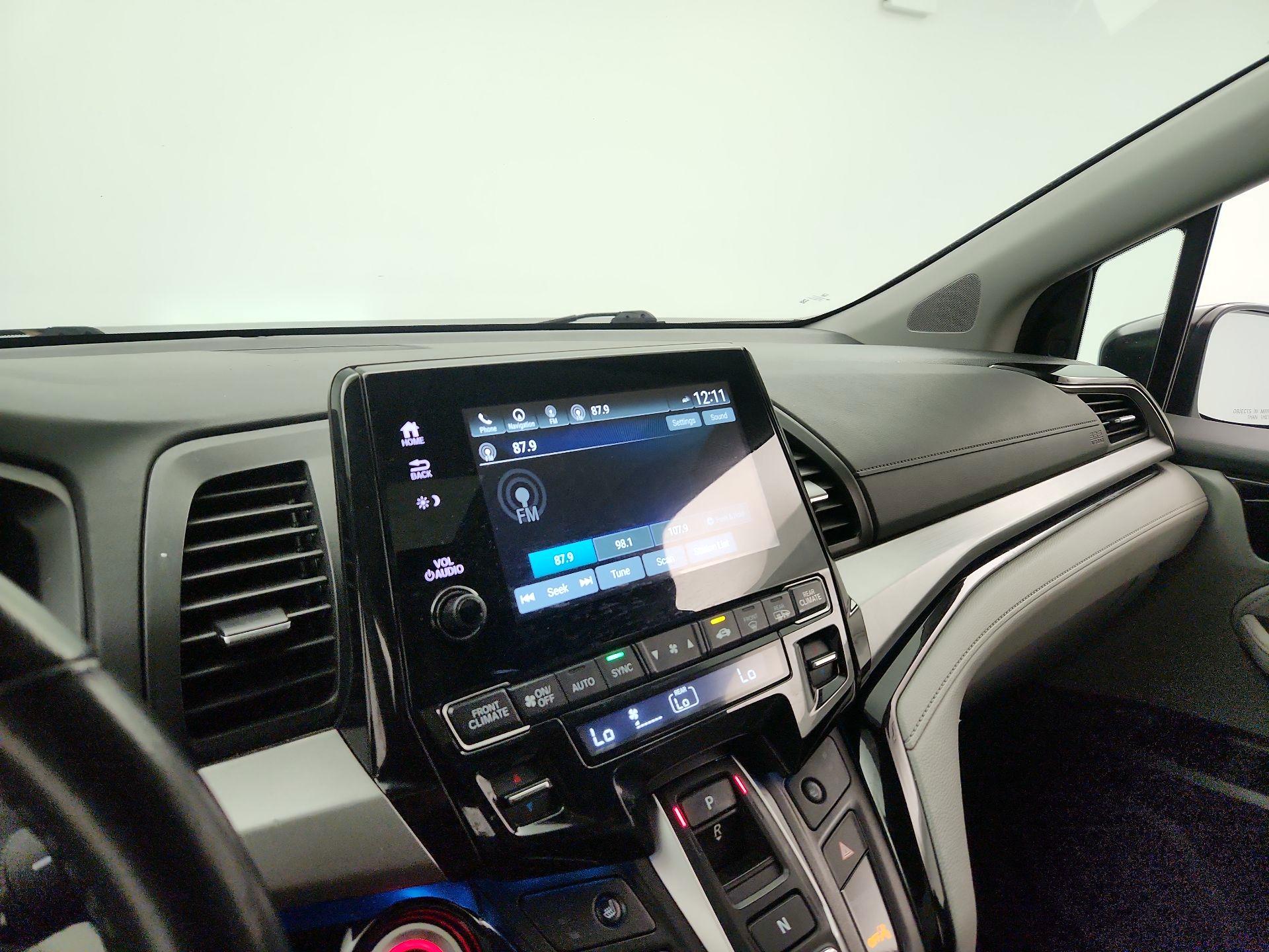 Thumbnail: 2022 Honda Odyssey - 16