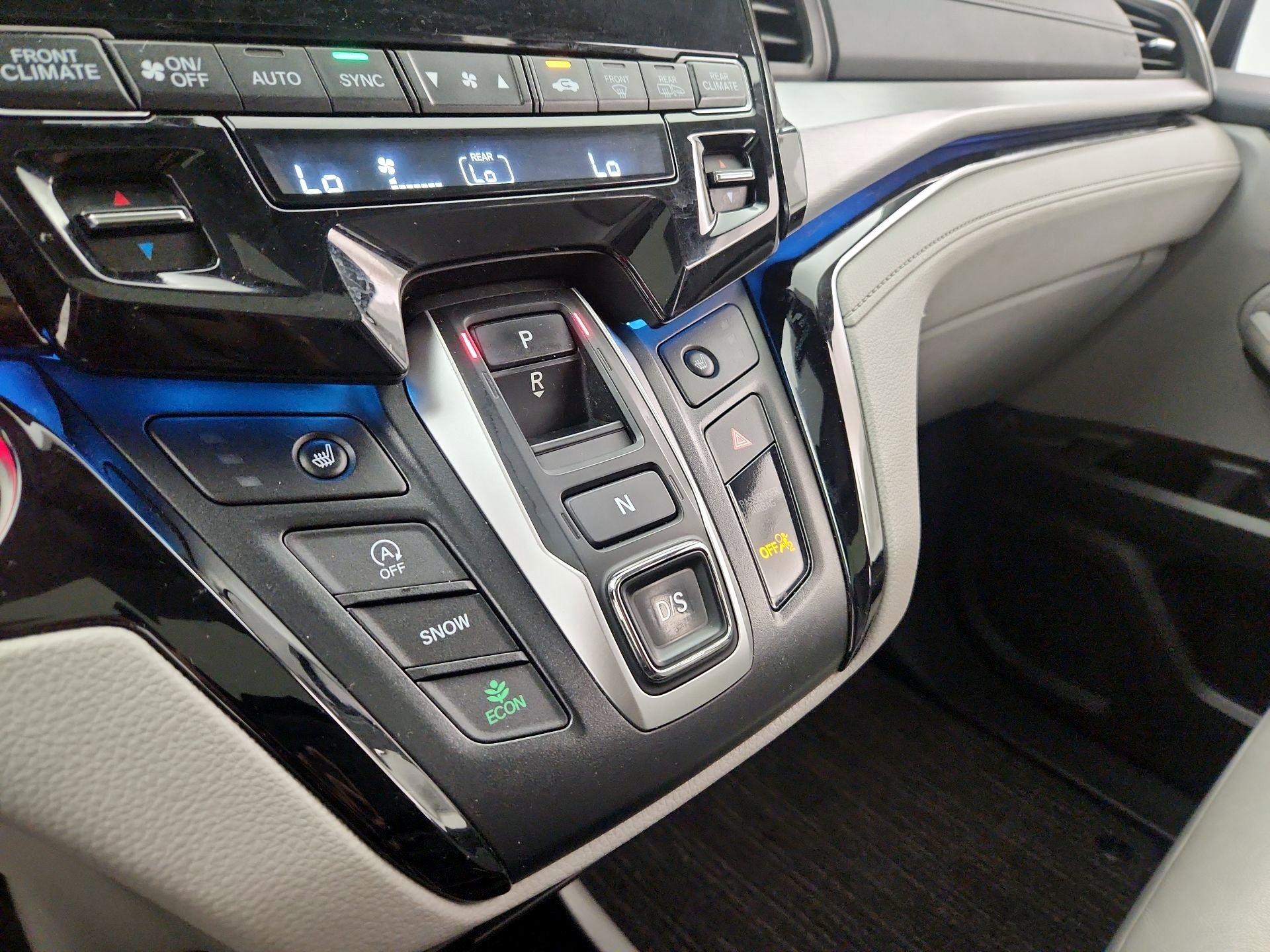 Thumbnail: 2022 Honda Odyssey - 18