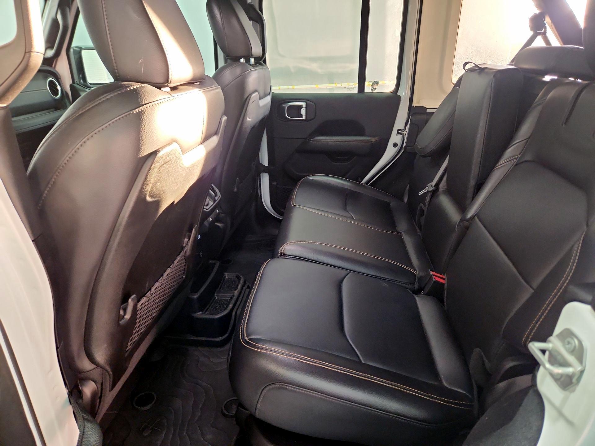 Thumbnail: 2024 Jeep Wrangler - 19