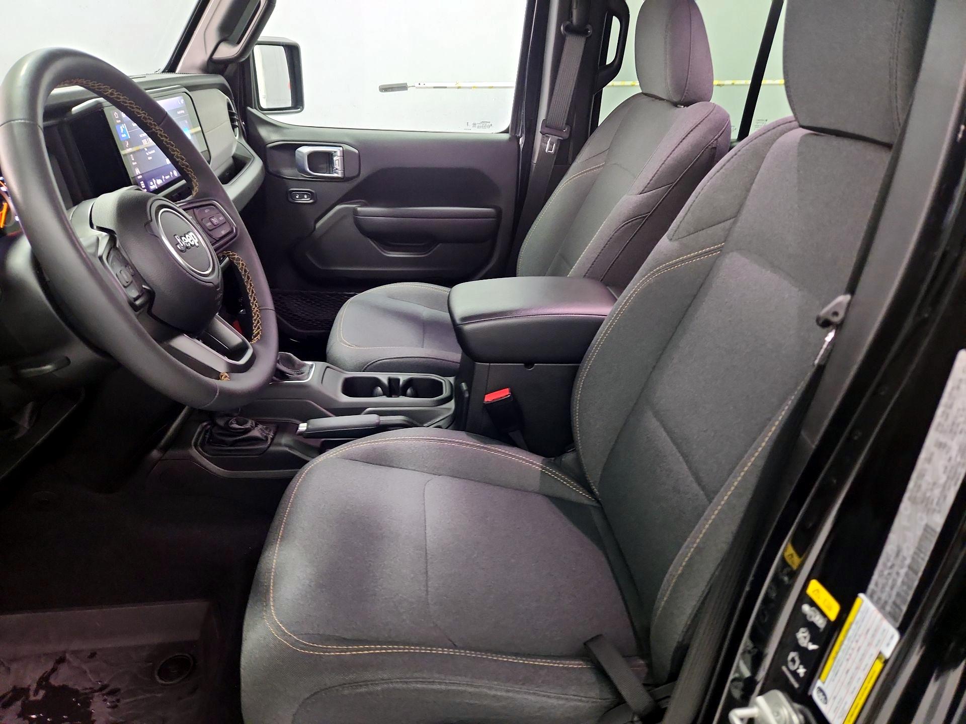 Thumbnail: 2024 Jeep Wrangler - 11