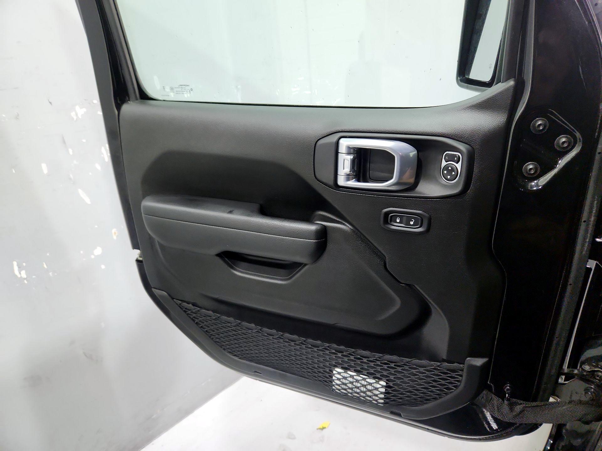 Thumbnail: 2024 Jeep Wrangler - 12